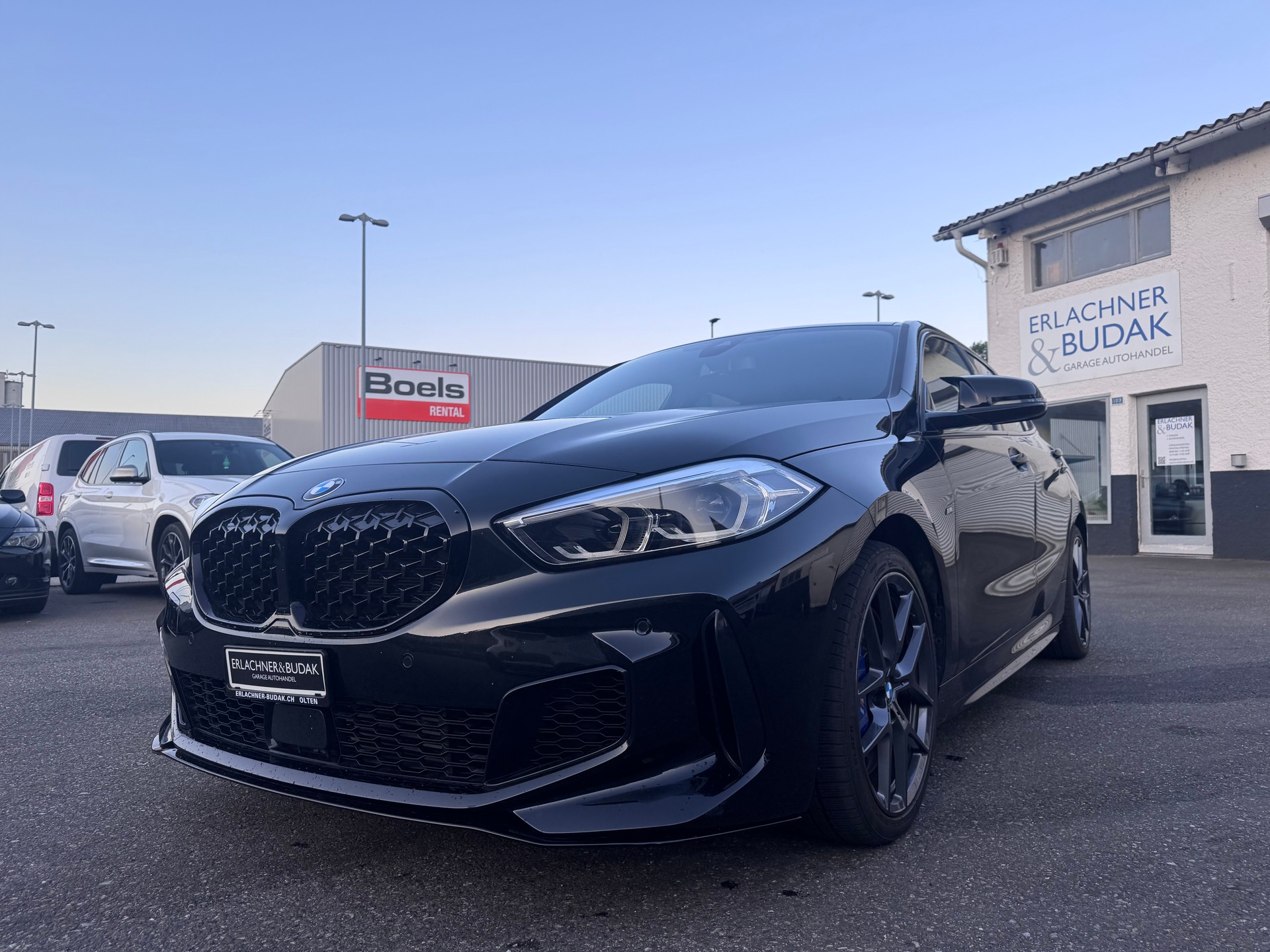 BMW M135i xDrive M Sport Pro Steptronic-image-1