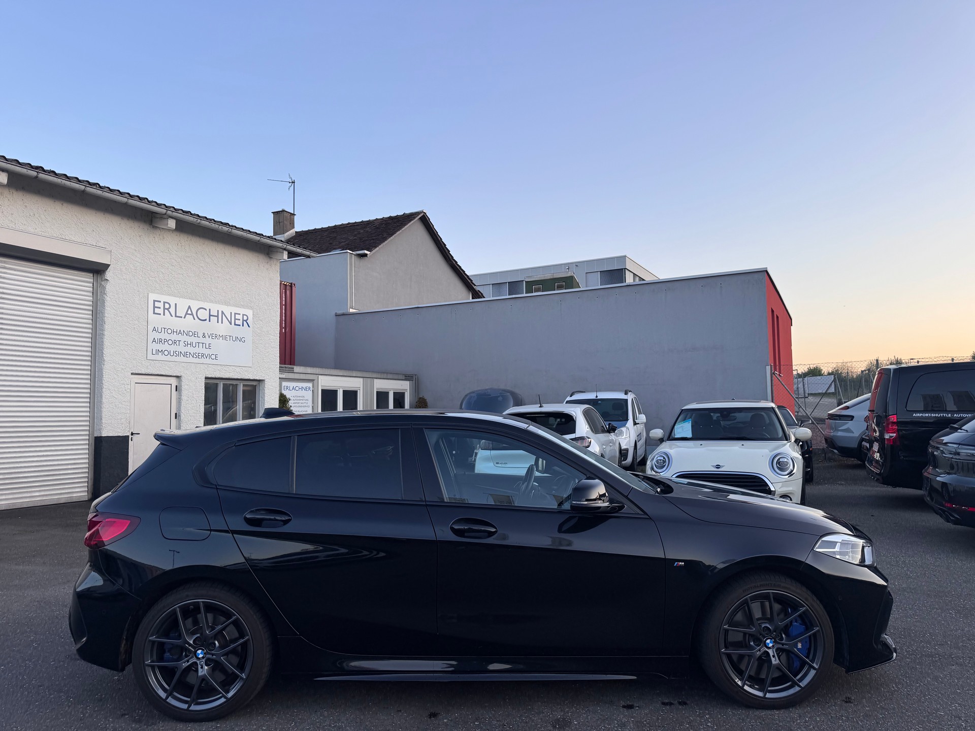 BMW M135i xDrive M Sport Pro Steptronic-image-5