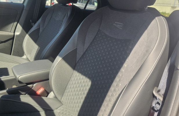 VW T-Roc 1.5eTSI mH R-Line-image-6