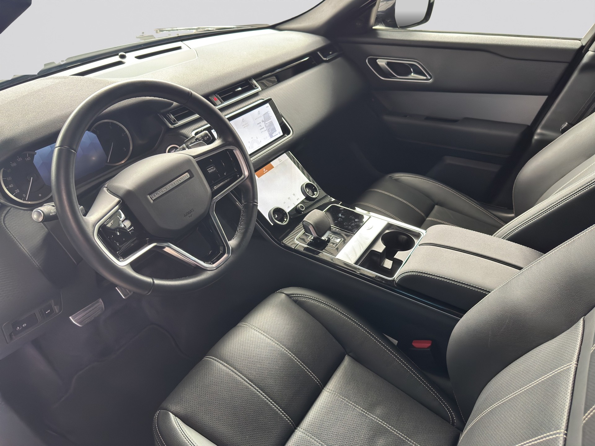 LAND ROVER Range Rover Velar R-Dynamic D 200 SE Automatic-image-6