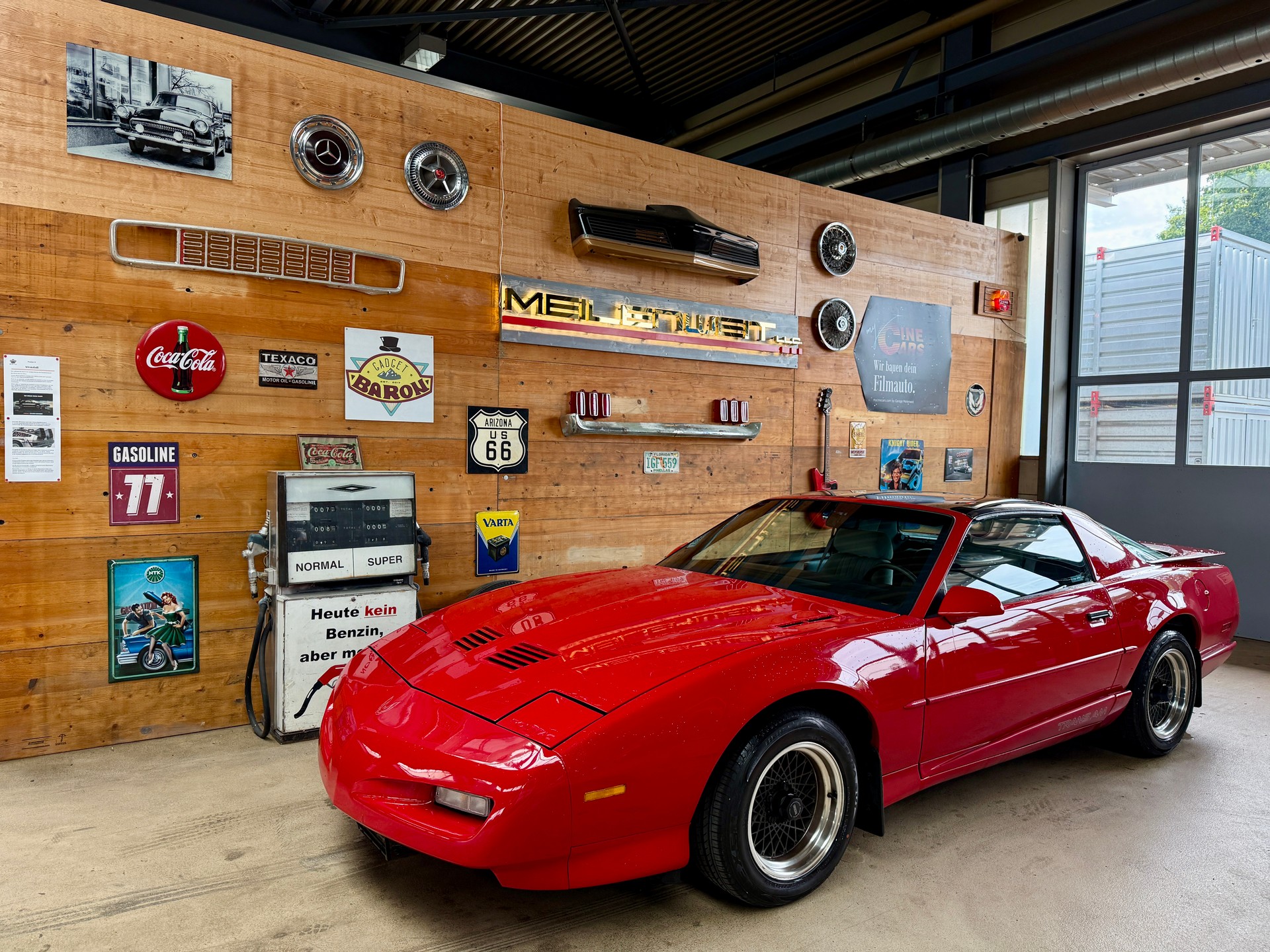 PONTIAC Firebird 5.0 V8 Trans Am-image-0