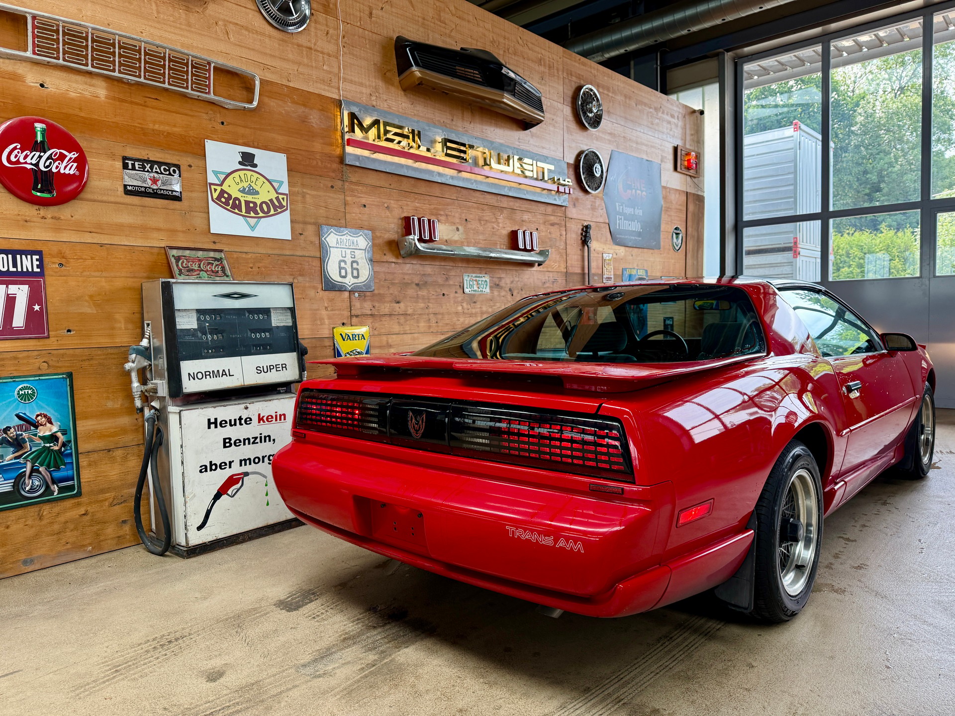 PONTIAC Firebird 5.0 V8 Trans Am-image-11