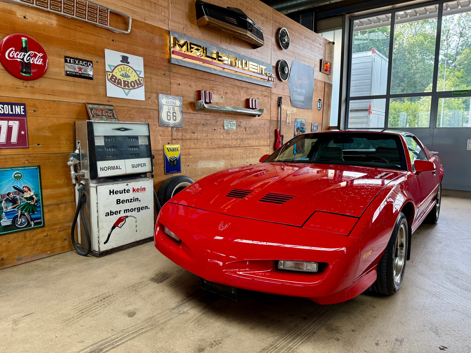 PONTIAC Firebird 5.0 V8 Trans Am-image-1