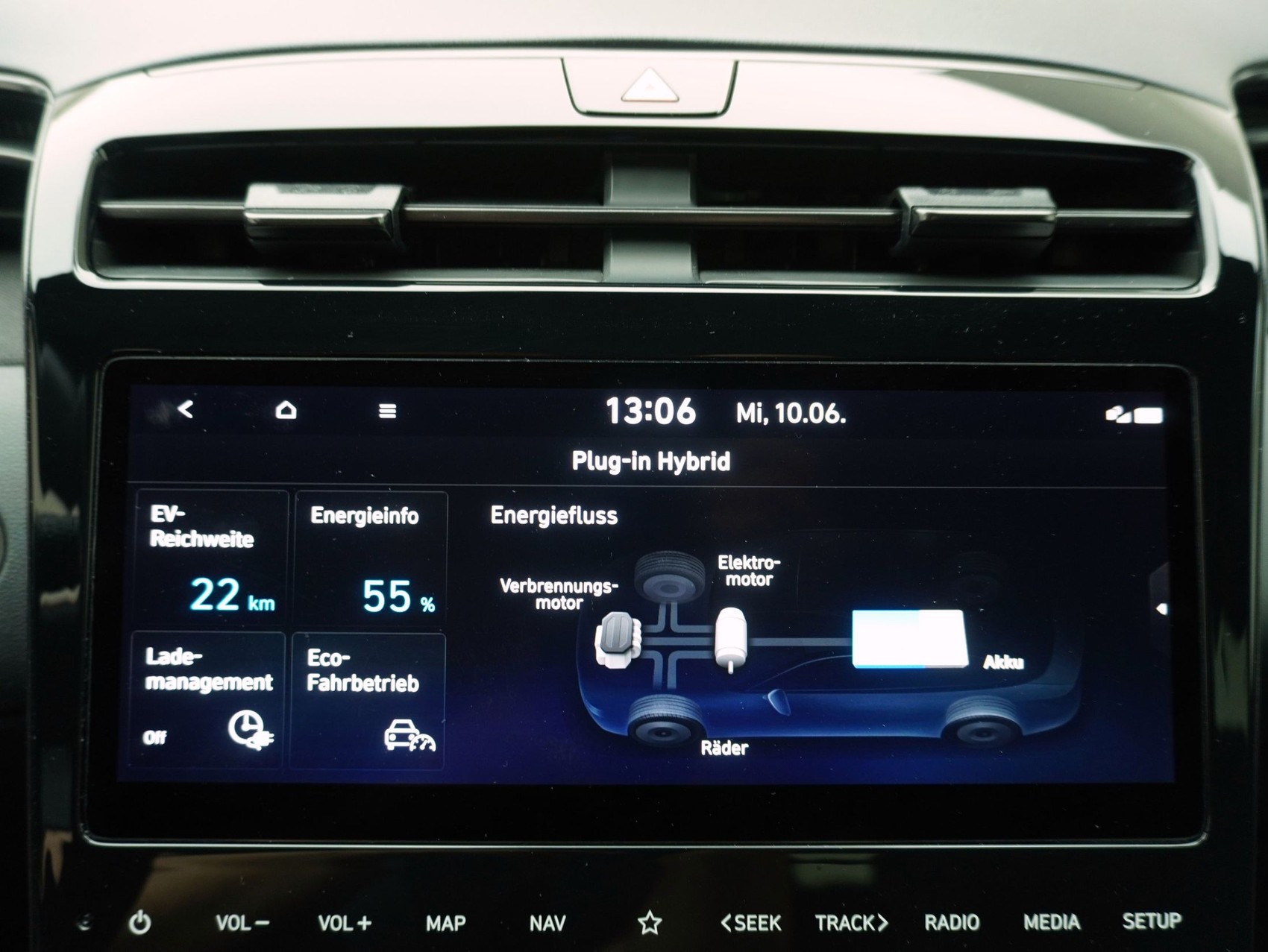 HYUNDAI Tucson 1.6 T-GDi PHEV N-Line LUX.pack 4WD-image-19