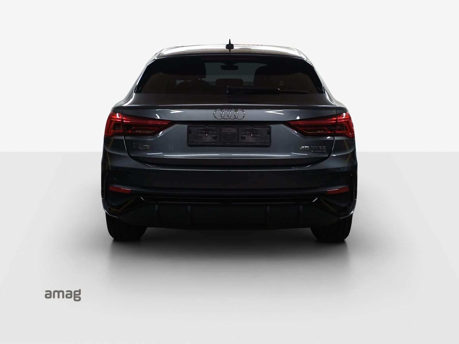 AUDI Q3 Sportback 45 TFSI S line quattro S-tronic-image-3