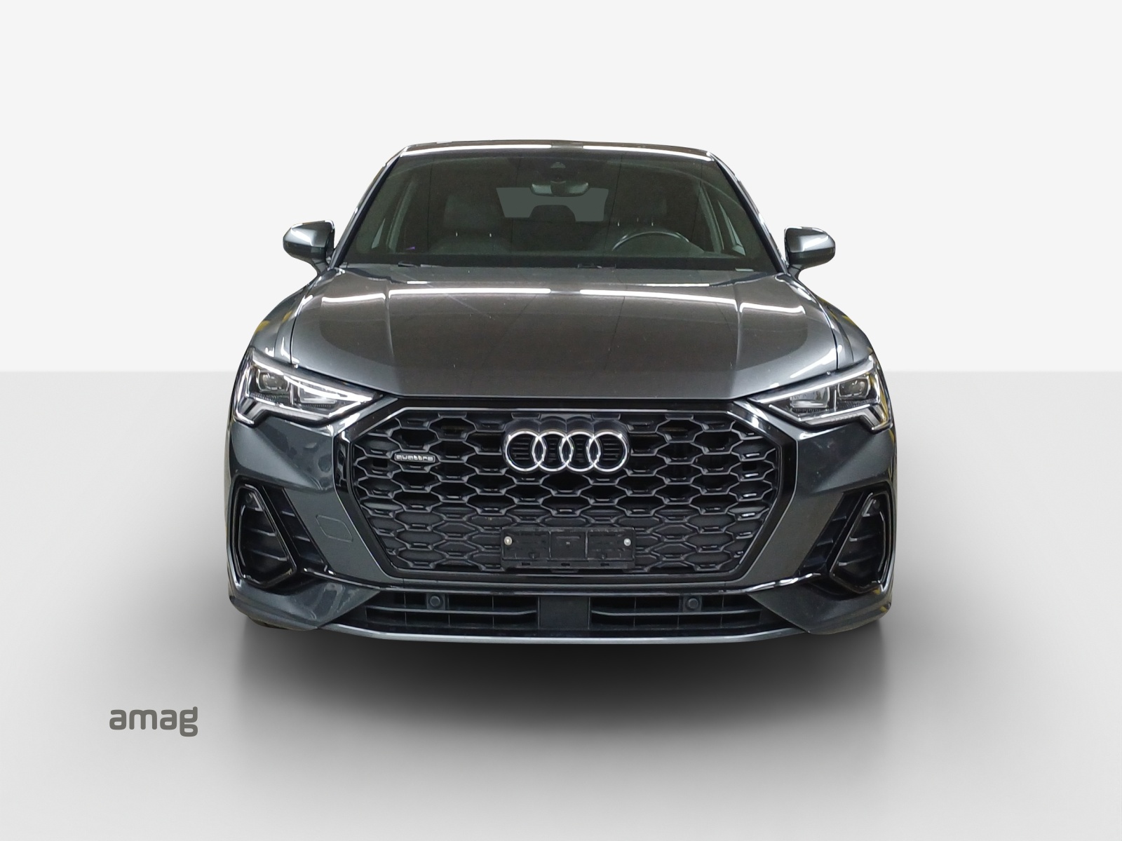 AUDI Q3 Sportback 45 TFSI S line quattro S-tronic-image-6