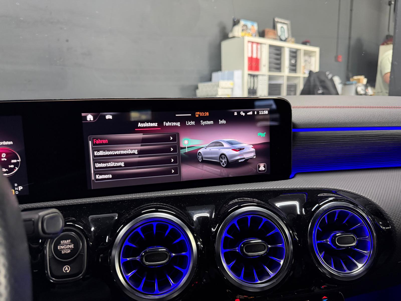 MERCEDES-BENZ CLA 200 AMG (CLA45 AMG Optik) 8G-DCT Limited All Black Performance *4Jahre Garantie & 10Jahre Gratisservice*-image-19