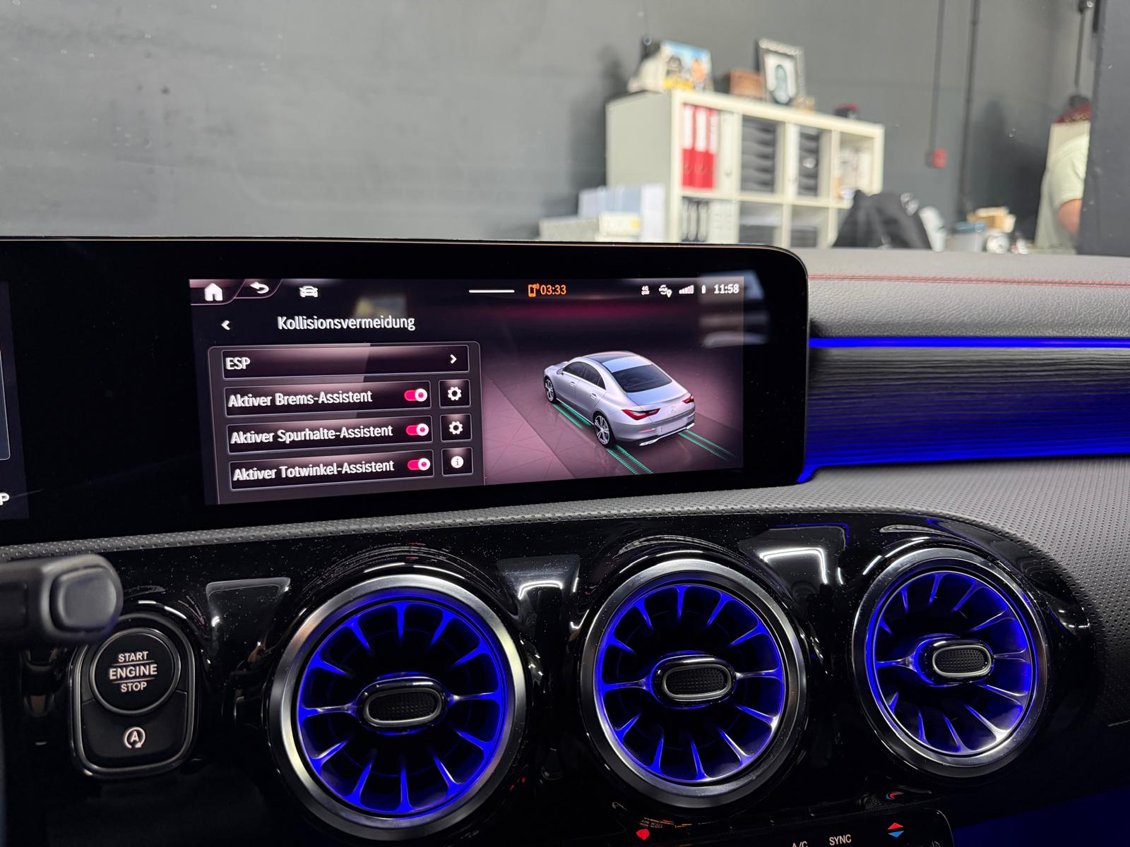 MERCEDES-BENZ CLA 200 AMG (CLA45 AMG Optik) 8G-DCT Limited All Black Performance *4Jahre Garantie & 10Jahre Gratisservice*-image-20
