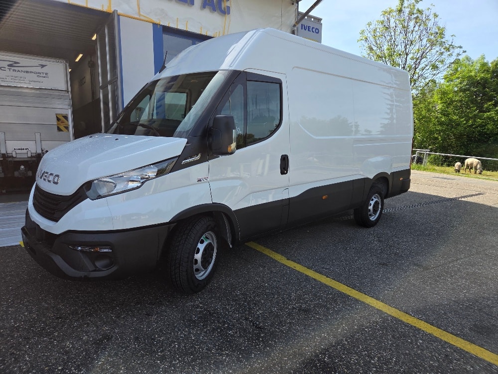 IVECO 35 S 16 A8 V-image-0