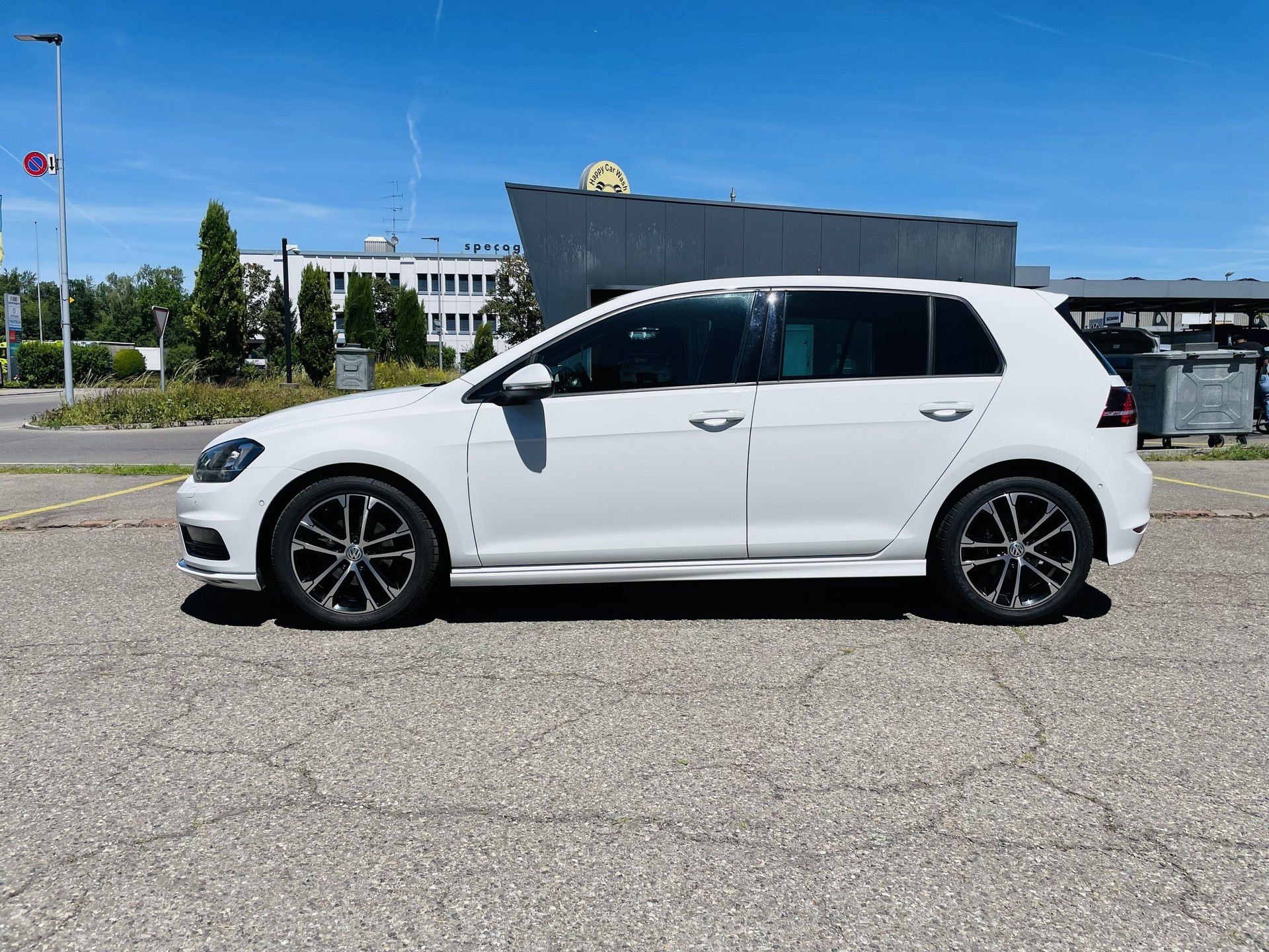 VW Golf 1.2 TSI | R-Line | DSG-image-3