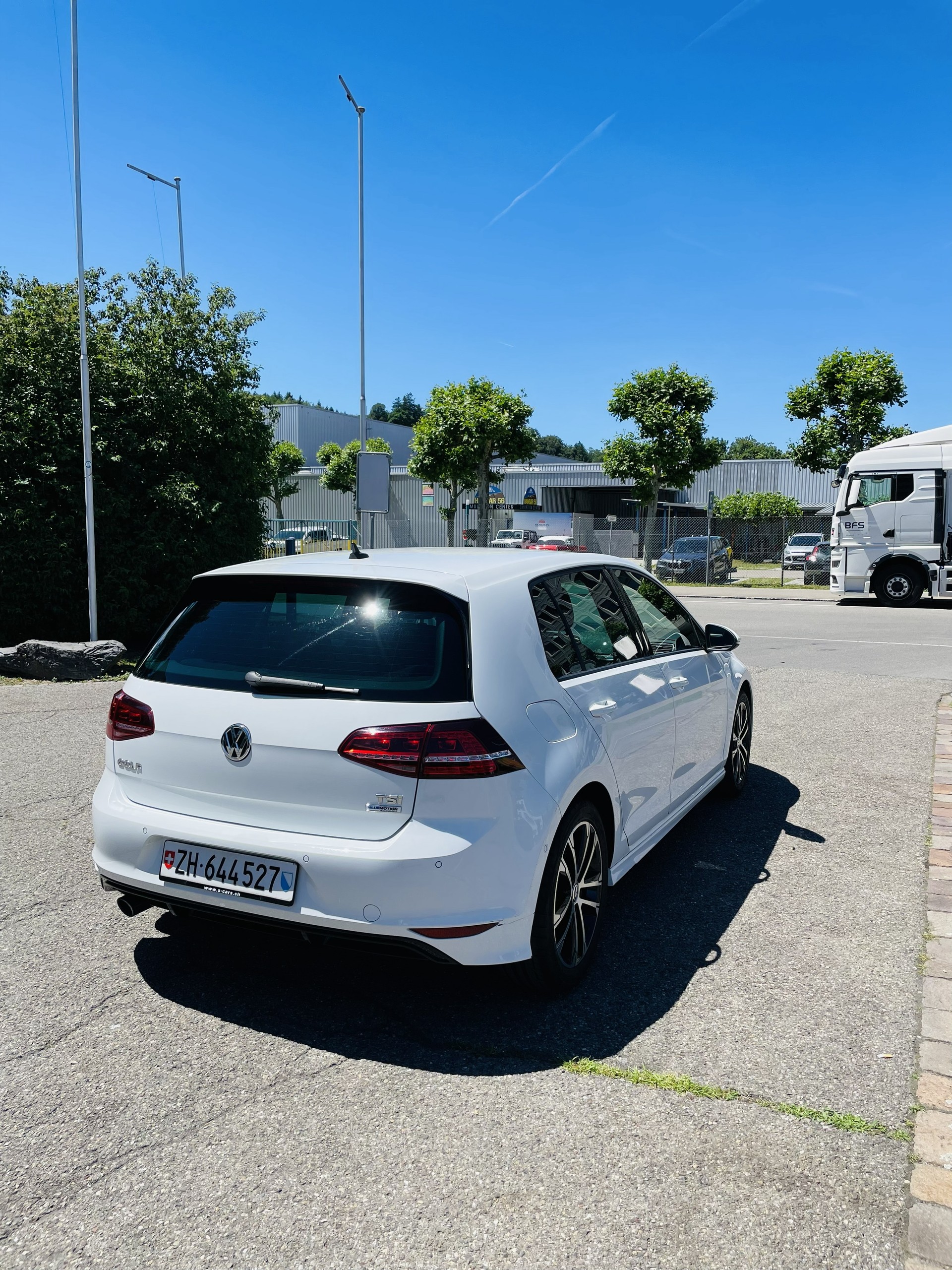 VW Golf 1.2 TSI | R-Line | DSG-image-6