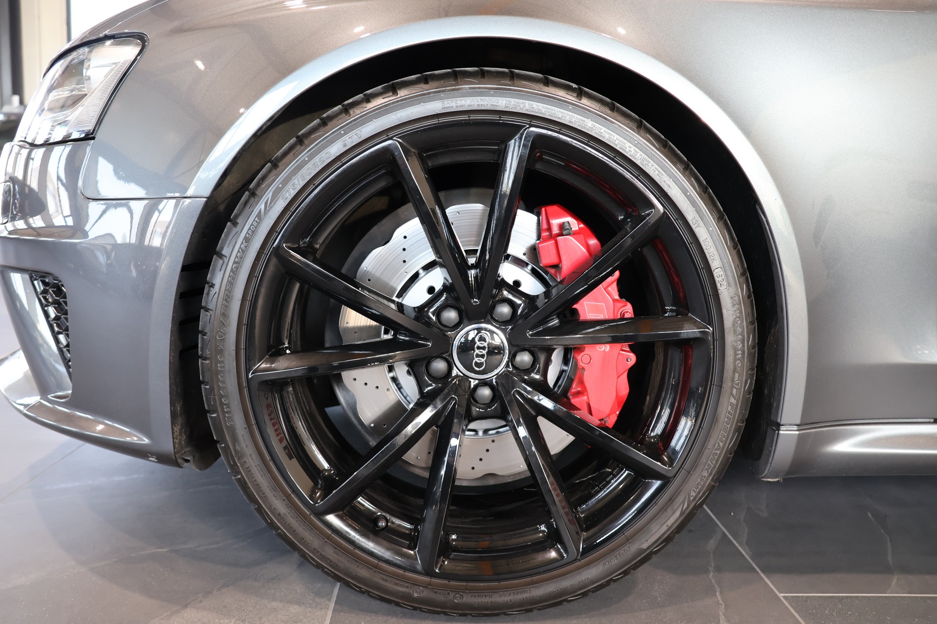 AUDI RS4 Avant 4.2 FSI V8 quattro S-tronic-image-5