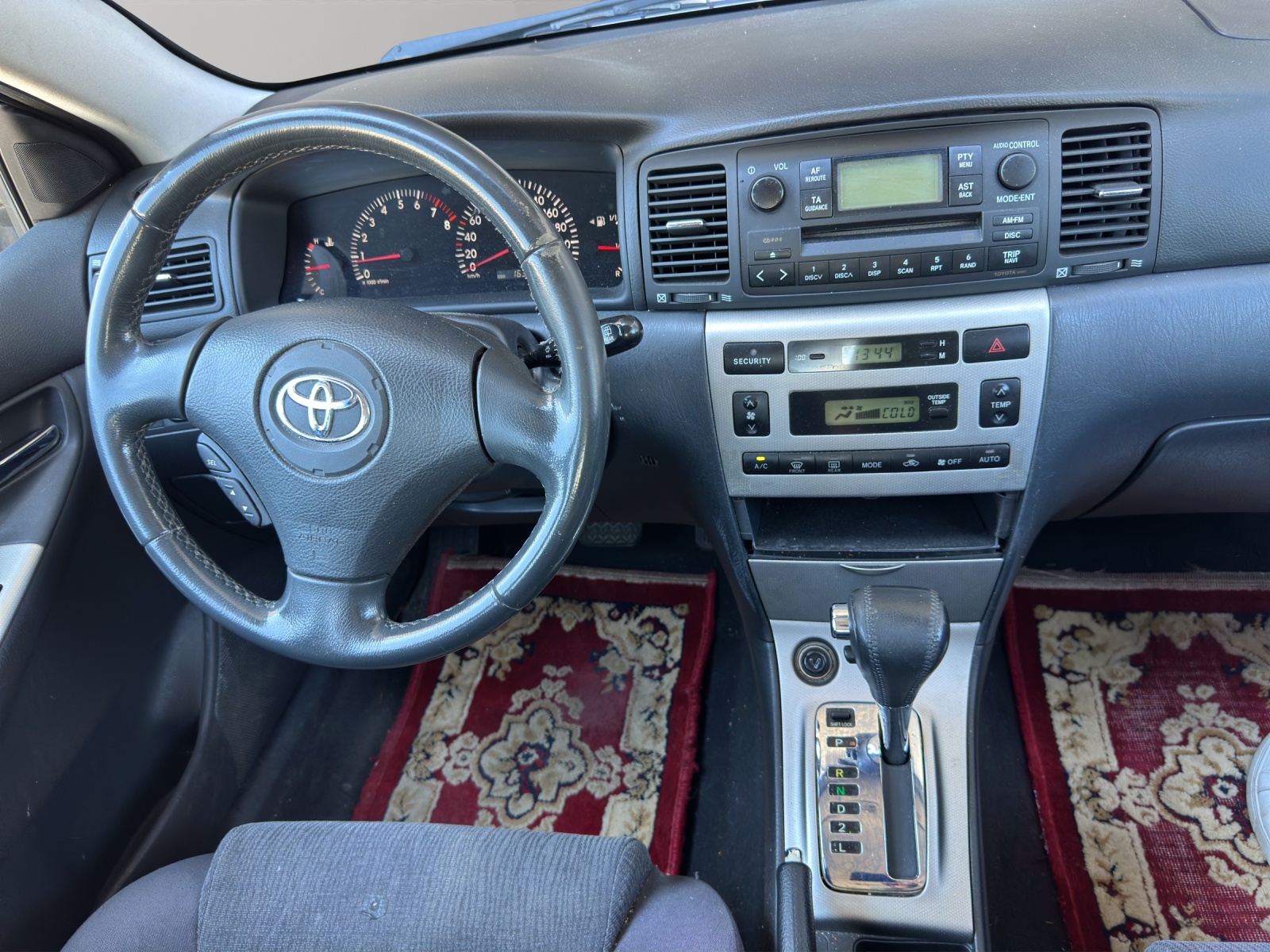 TOYOTA Corolla 1.6 Linea Sol-image-10