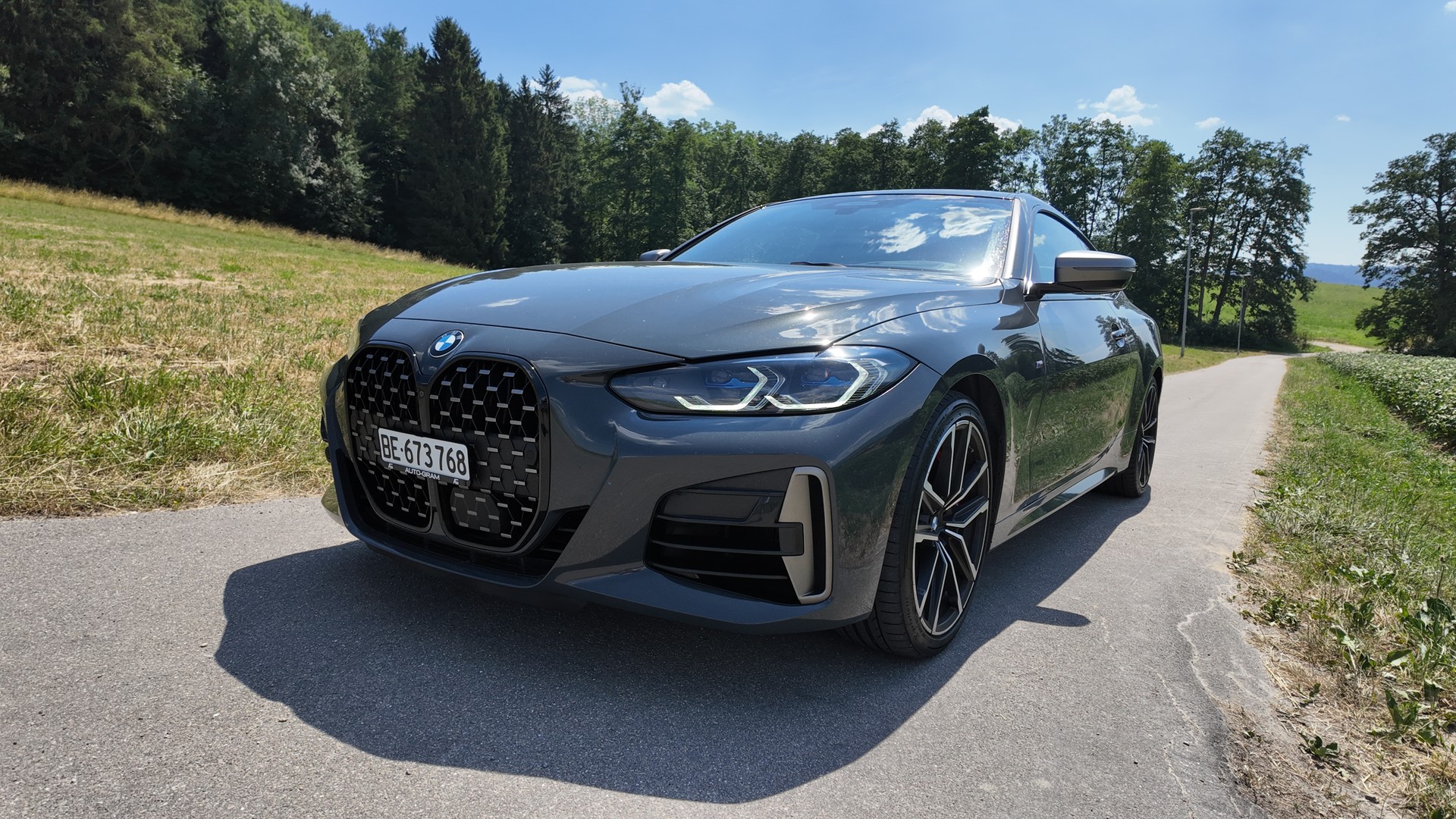 BMW M440i xDrive-image-3