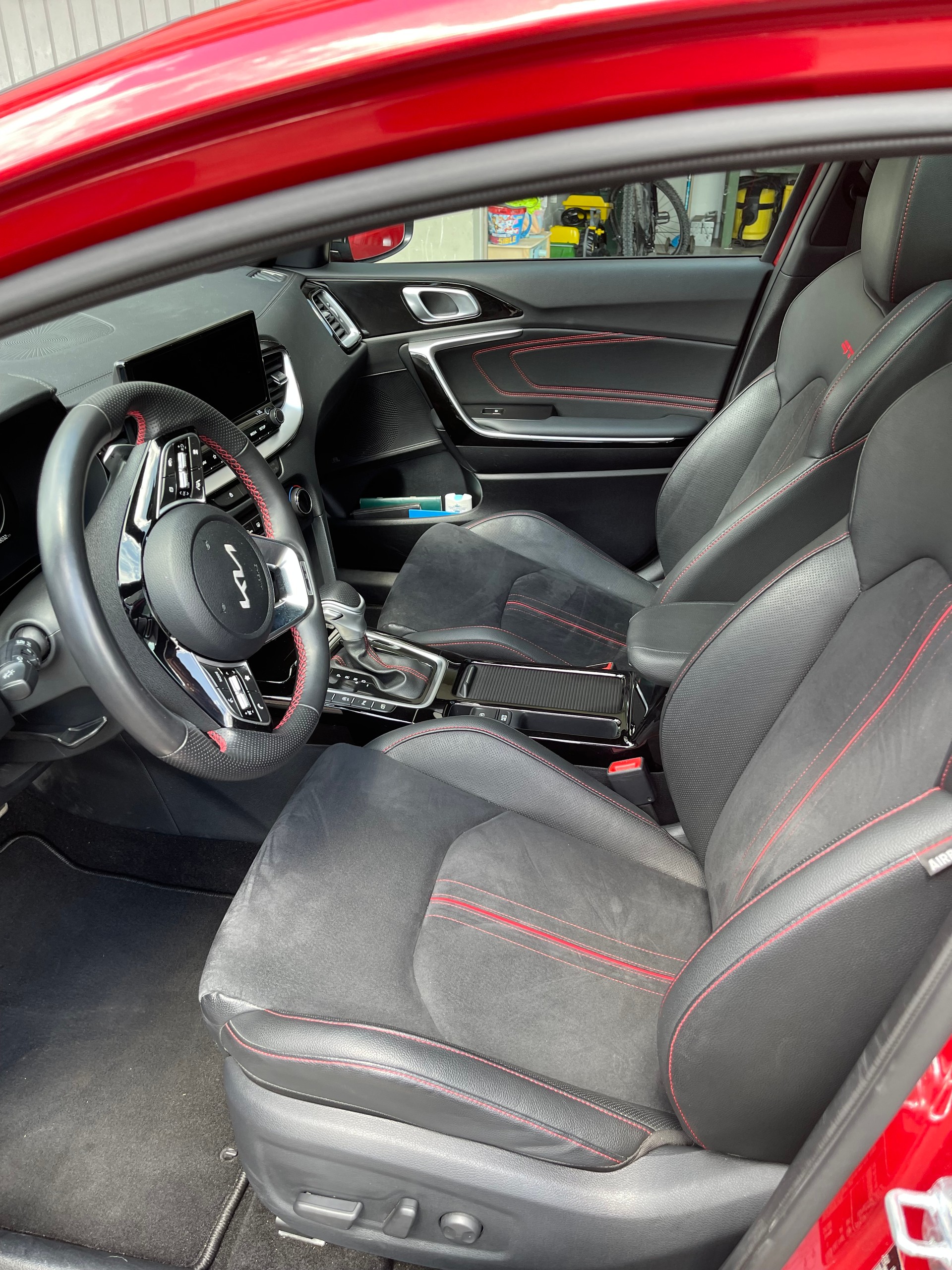 KIA 1.6 T-GDi GT-image-4