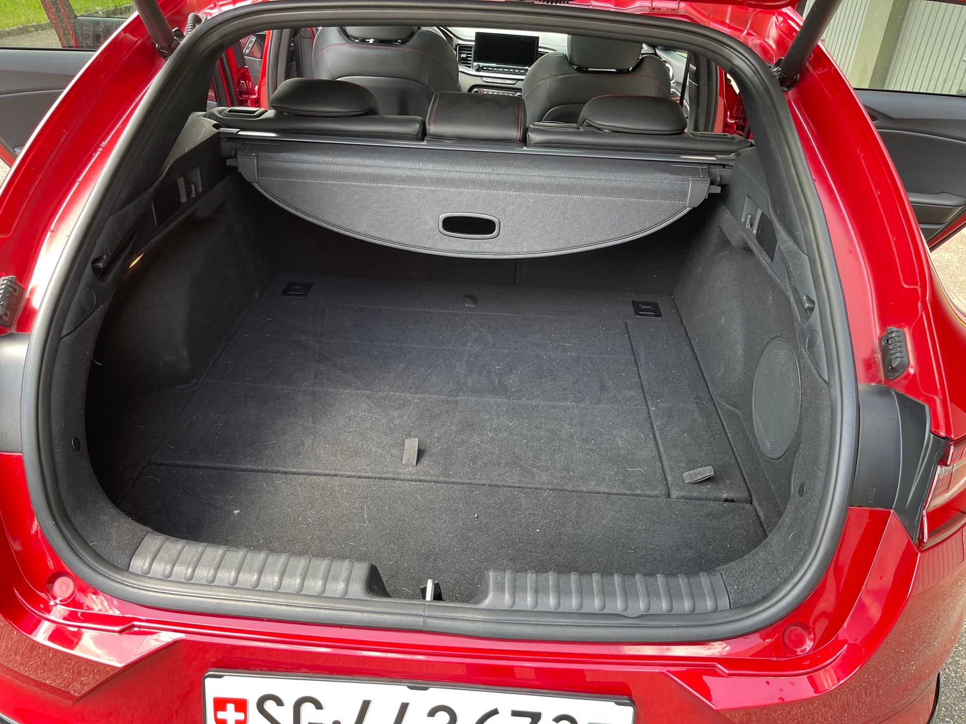 KIA 1.6 T-GDi GT-image-2