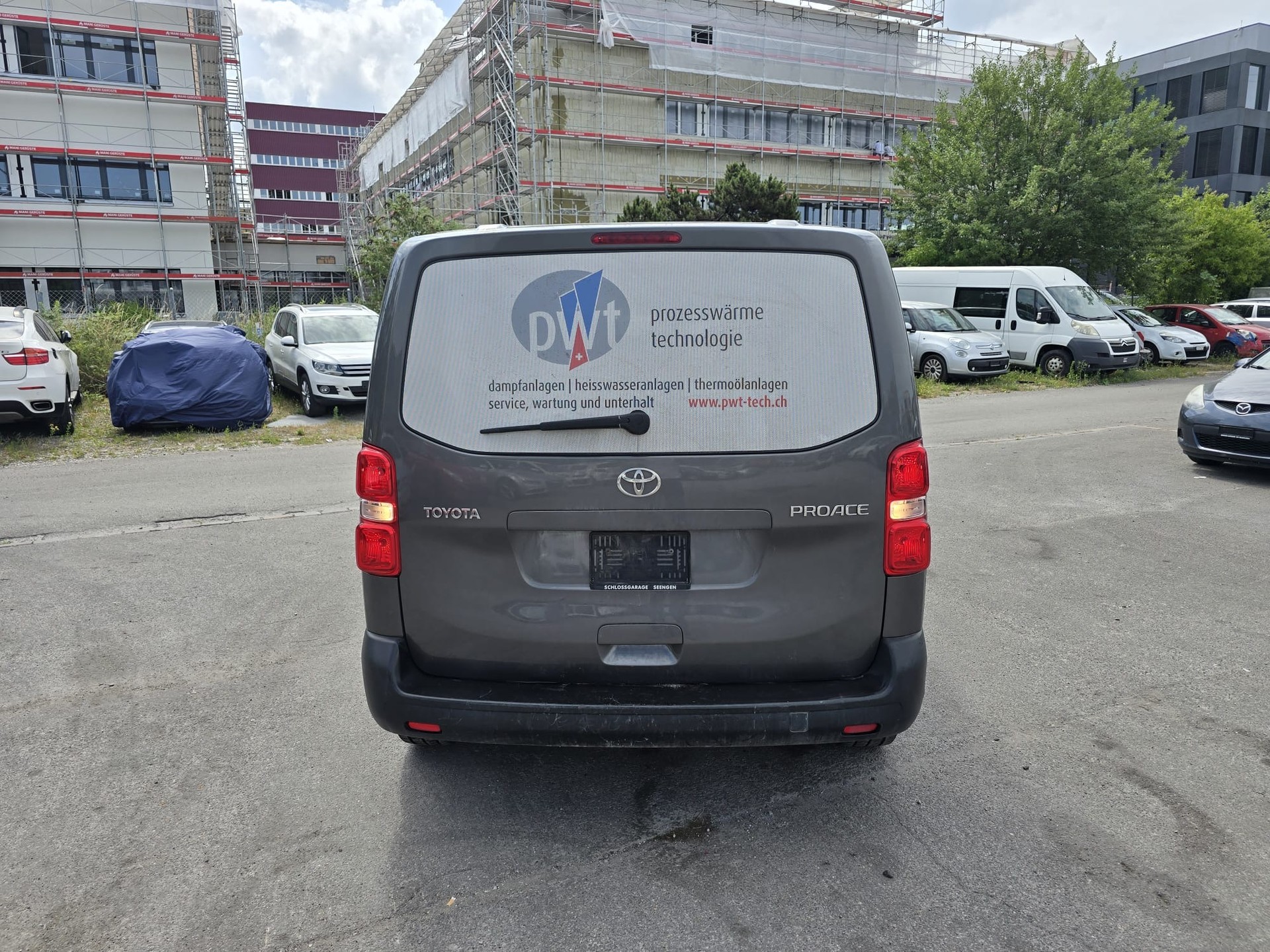 TOYOTA Proace 2.0D Panel Van L1 Luna-image-4