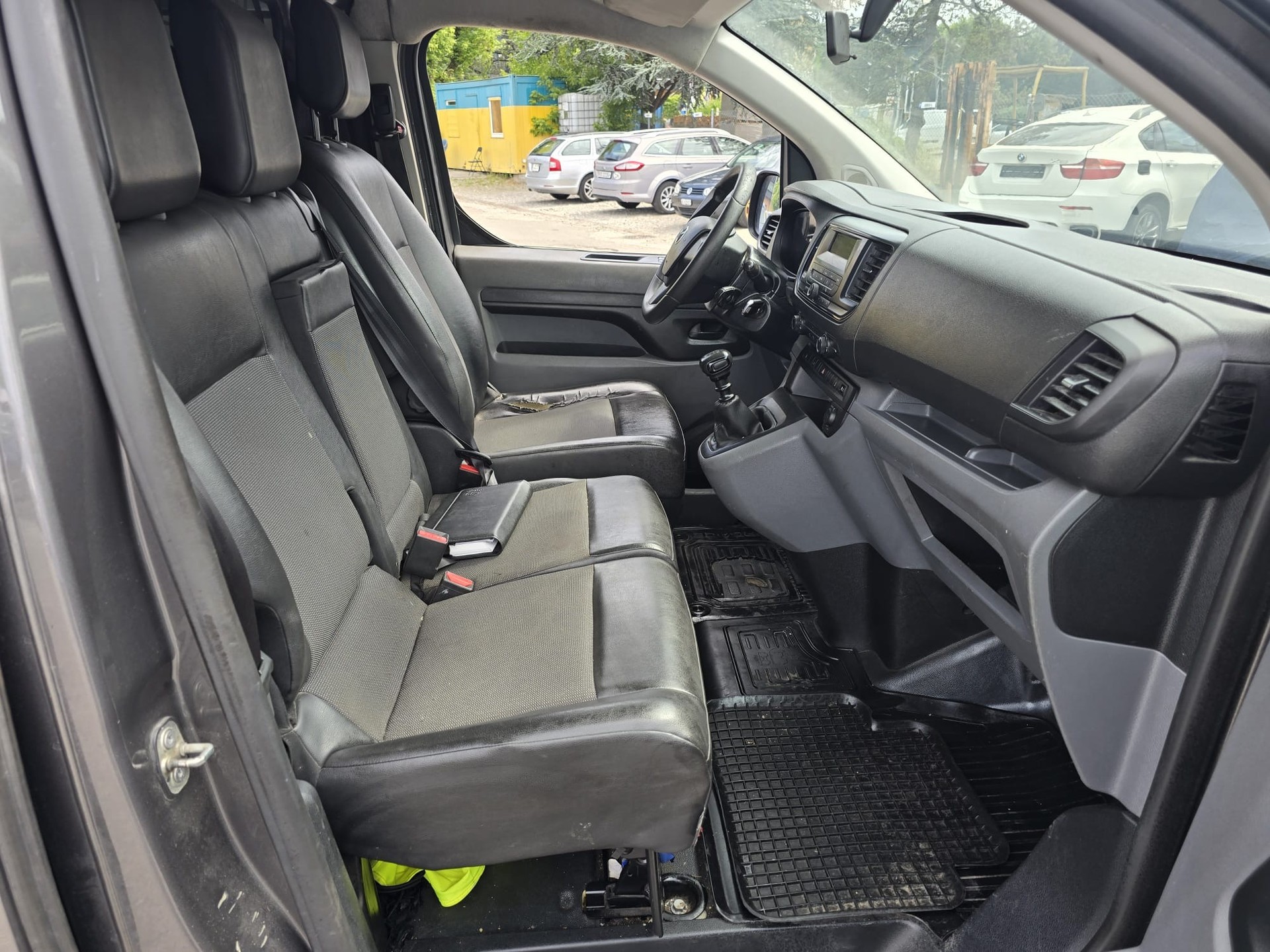 TOYOTA Proace 2.0D Panel Van L1 Luna-image-13