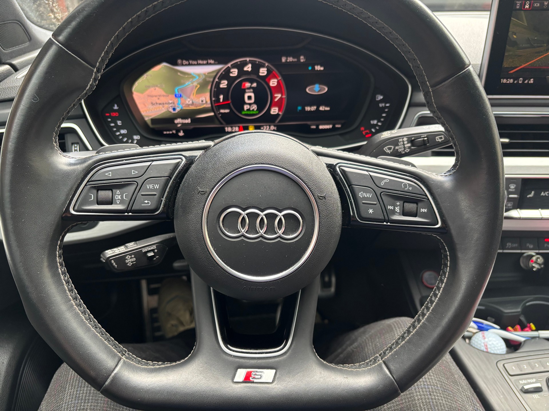 AUDI 3.0 V6 TFSI quattro S-Tronic-image-14
