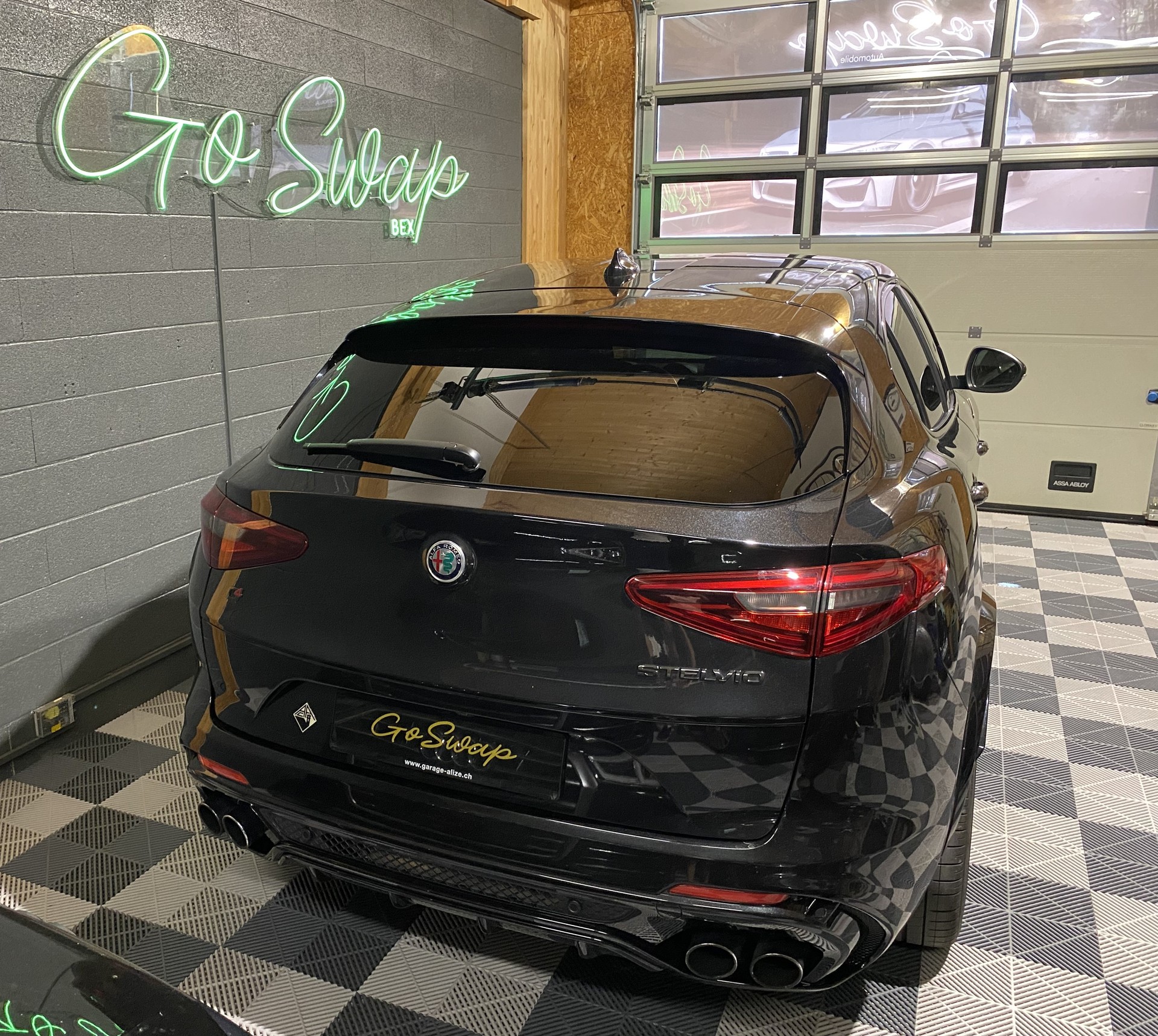 ALFA ROMEO Stelvio 2.9 V6 Quadrifoglio Q4 Automatic-image-24