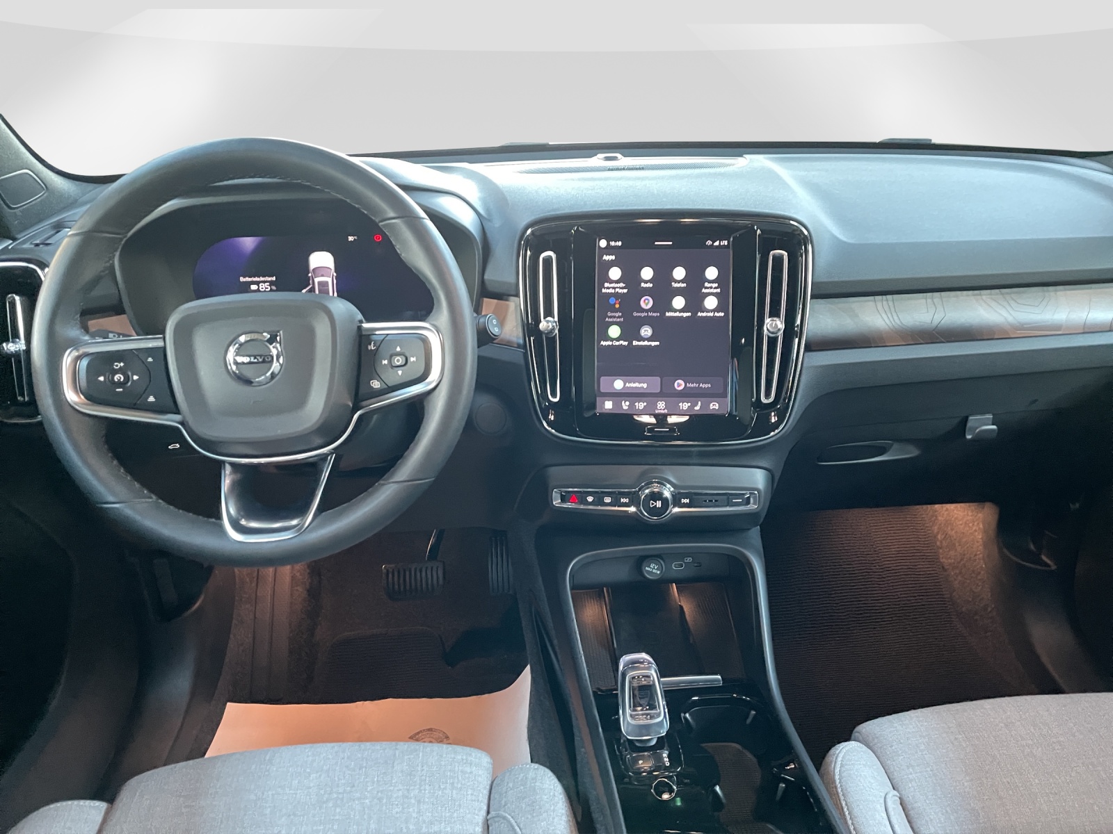 VOLVO XC40 P8 Twin Ultimate AWD-image-7