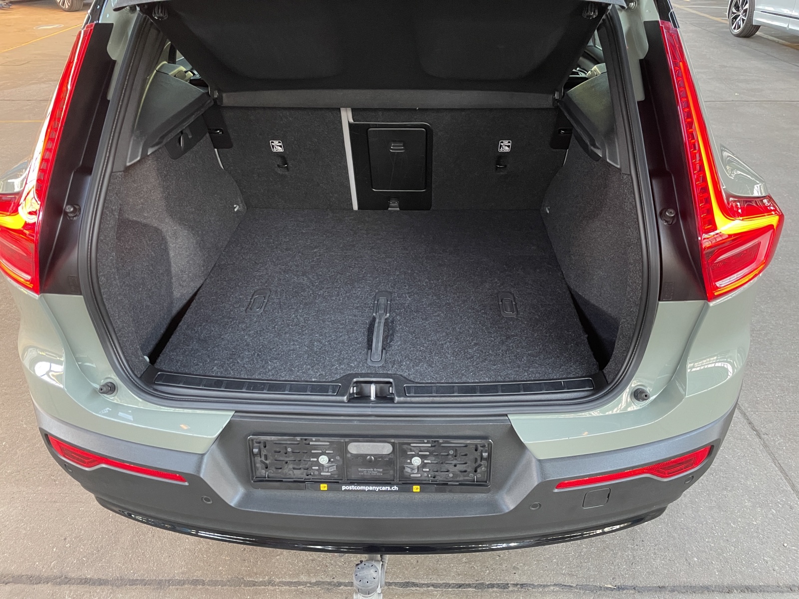 VOLVO XC40 P8 Twin Ultimate AWD-image-10