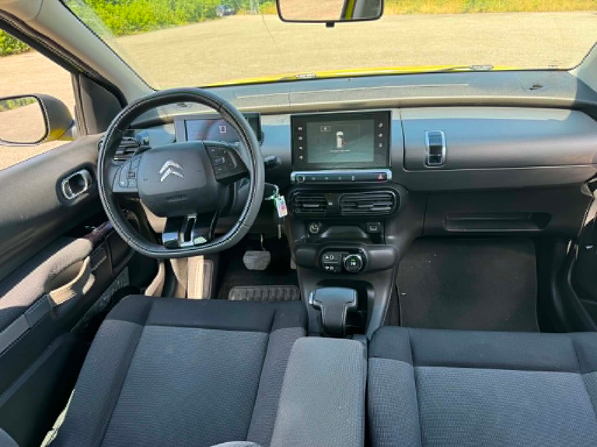CITROEN C4 Cactus 1.6 e-HDi Live ETG6-image-10