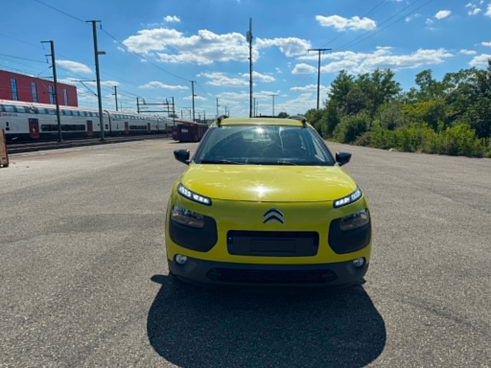 CITROEN C4 Cactus 1.6 e-HDi Live ETG6-image-9