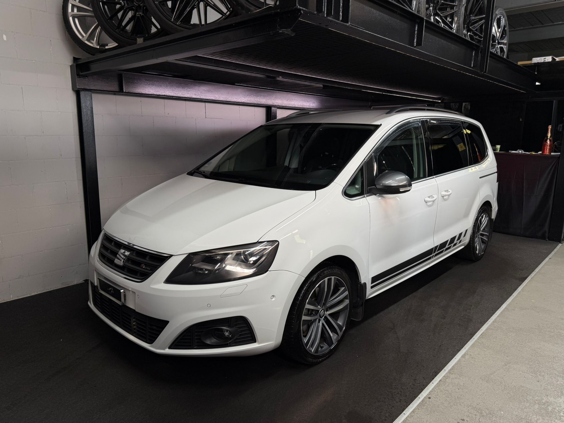 SEAT Alhambra 2.0 TDI FR Line 4Drive-image-0