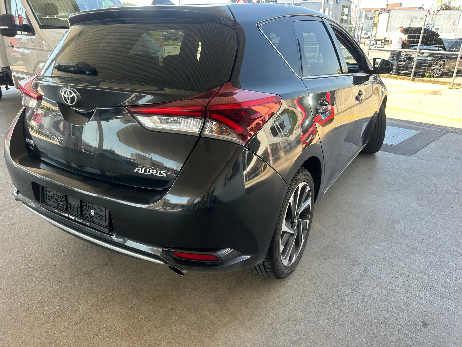 TOYOTA Auris 1.2 Turbo Luna-image-6
