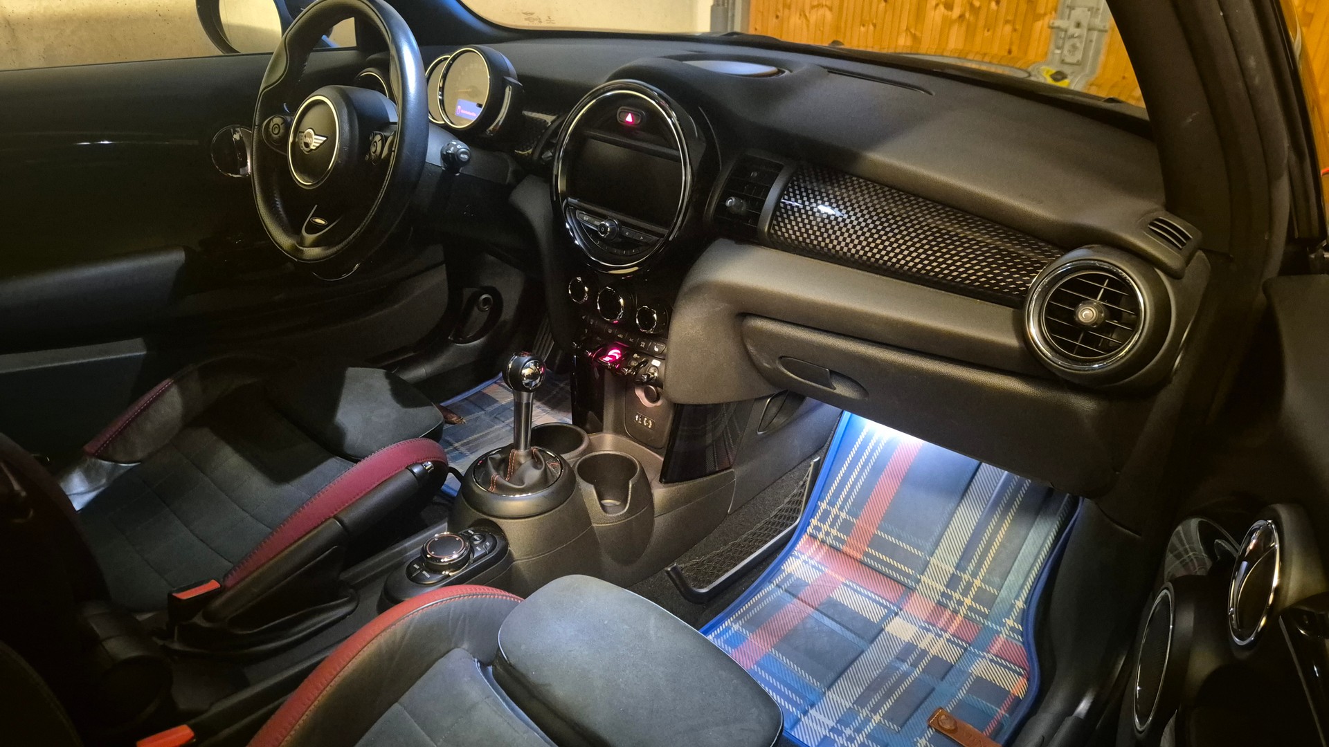 MINI 2.0i John Cooper Works-image-4