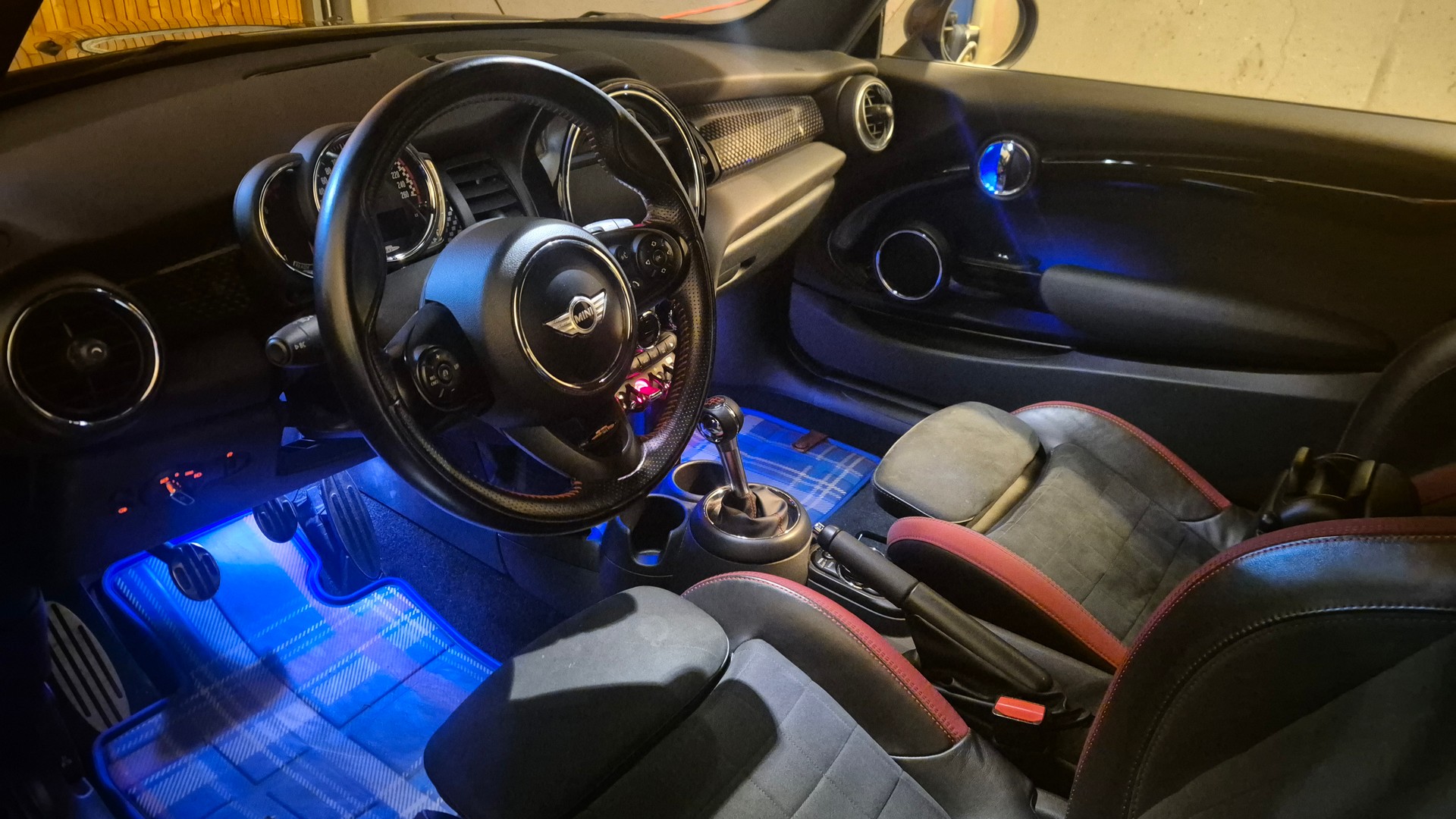 MINI 2.0i John Cooper Works-image-5