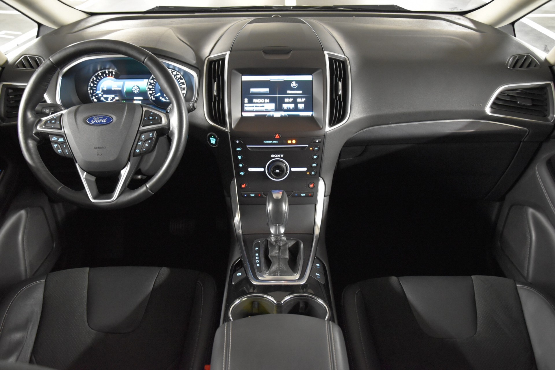 FORD S-Max 2.0 TDCi Titanium AWD PowerShift-image-11