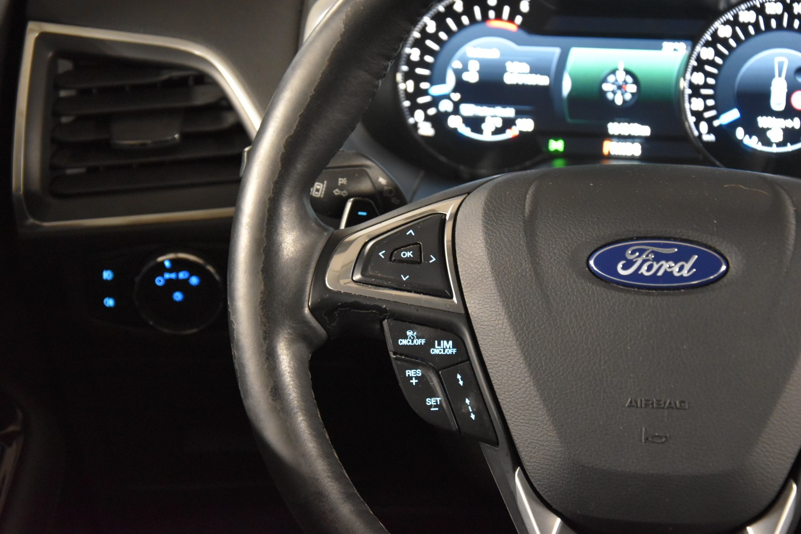 FORD S-Max 2.0 TDCi Titanium AWD PowerShift-image-14