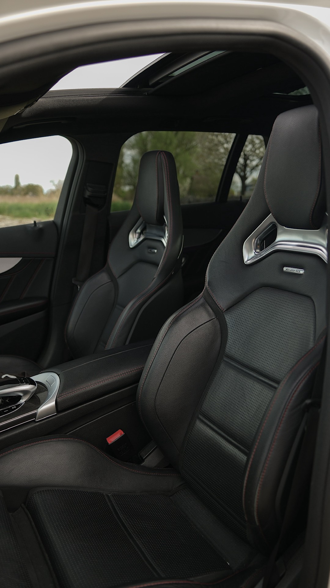 MERCEDES-BENZ C 43 AMG 4matic-image-8