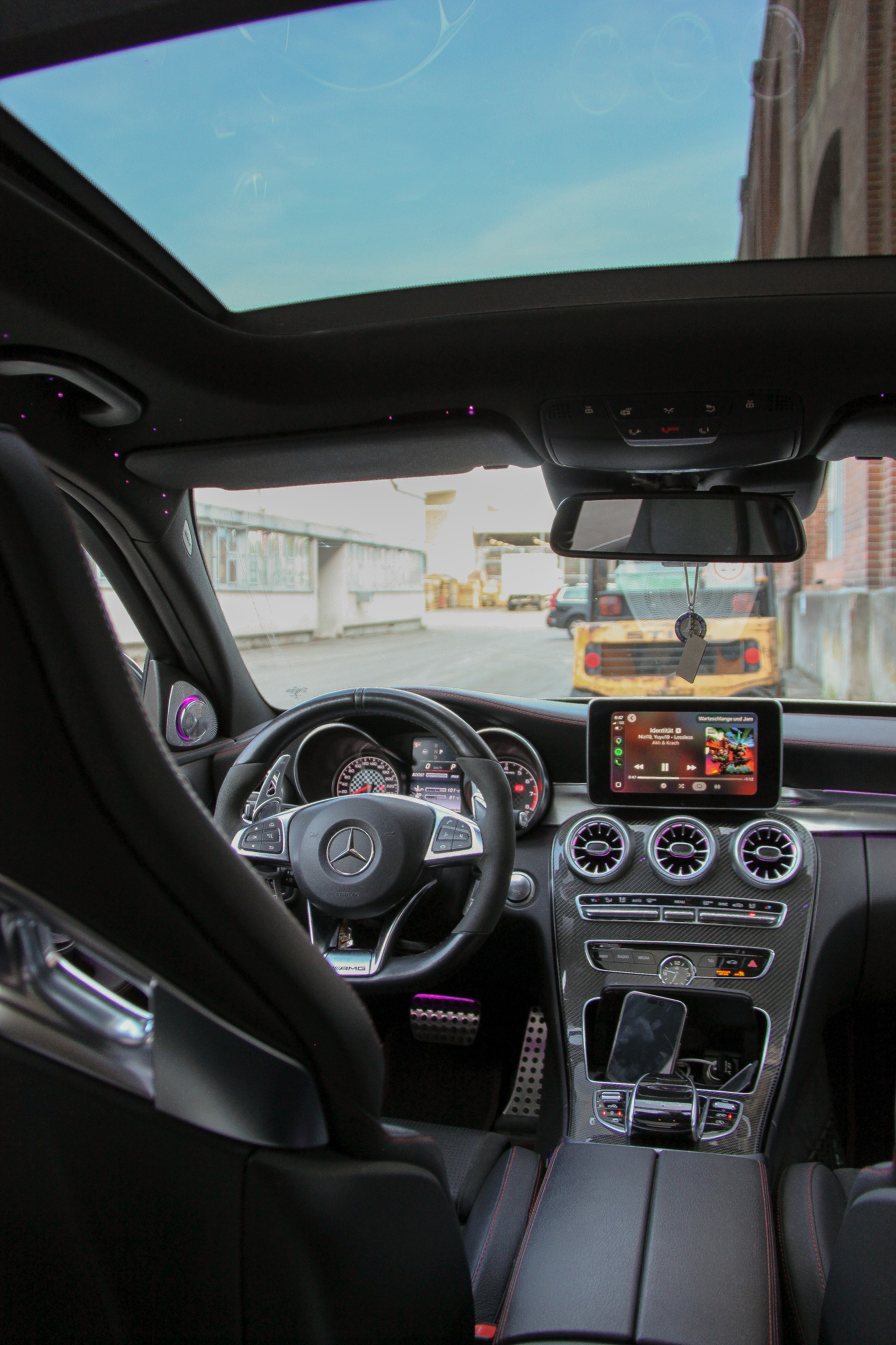 MERCEDES-BENZ C 43 AMG 4matic-image-6