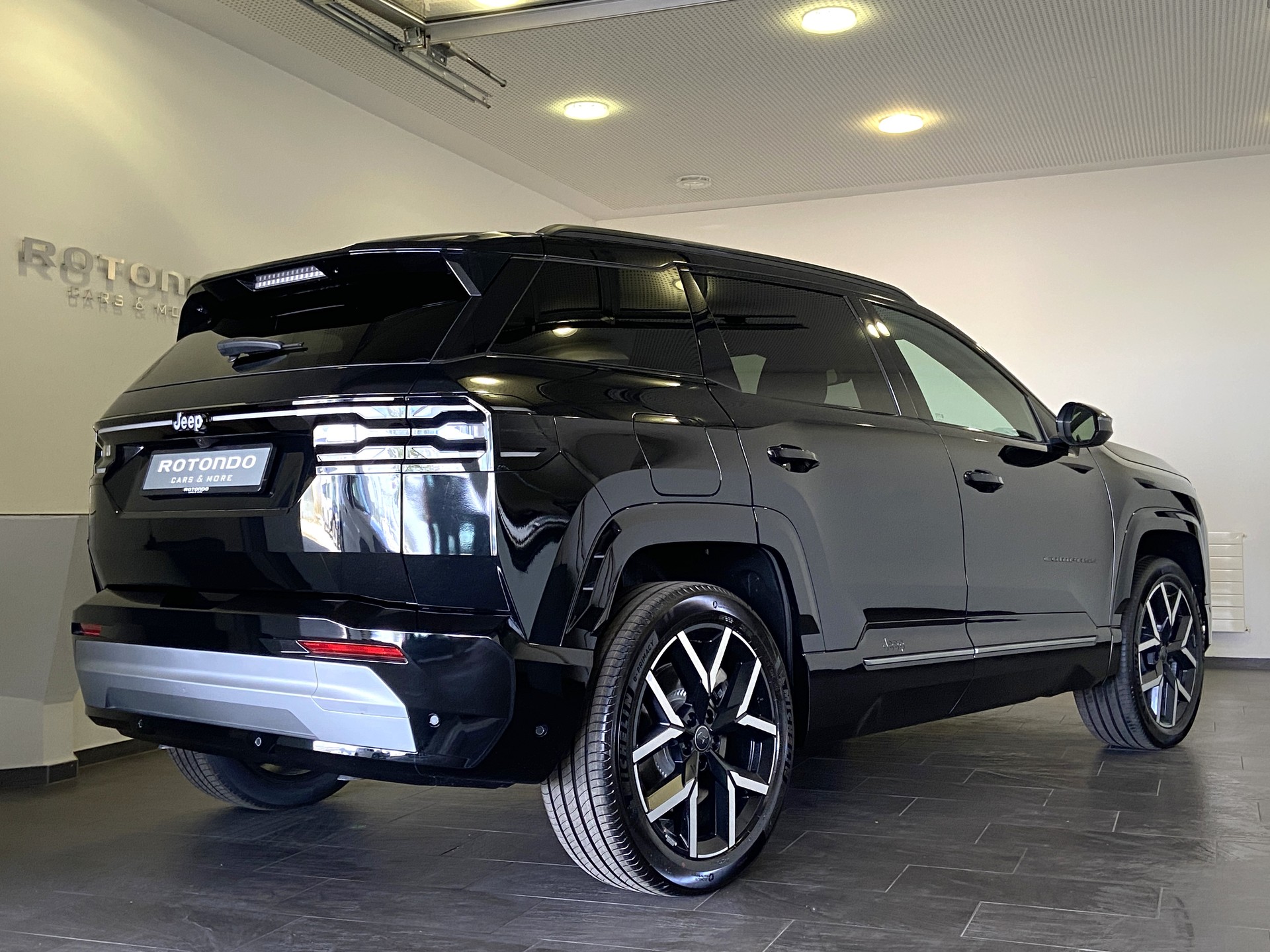 JEEP Compass 1.6 T PHEV Summit Premium Sky-image-1