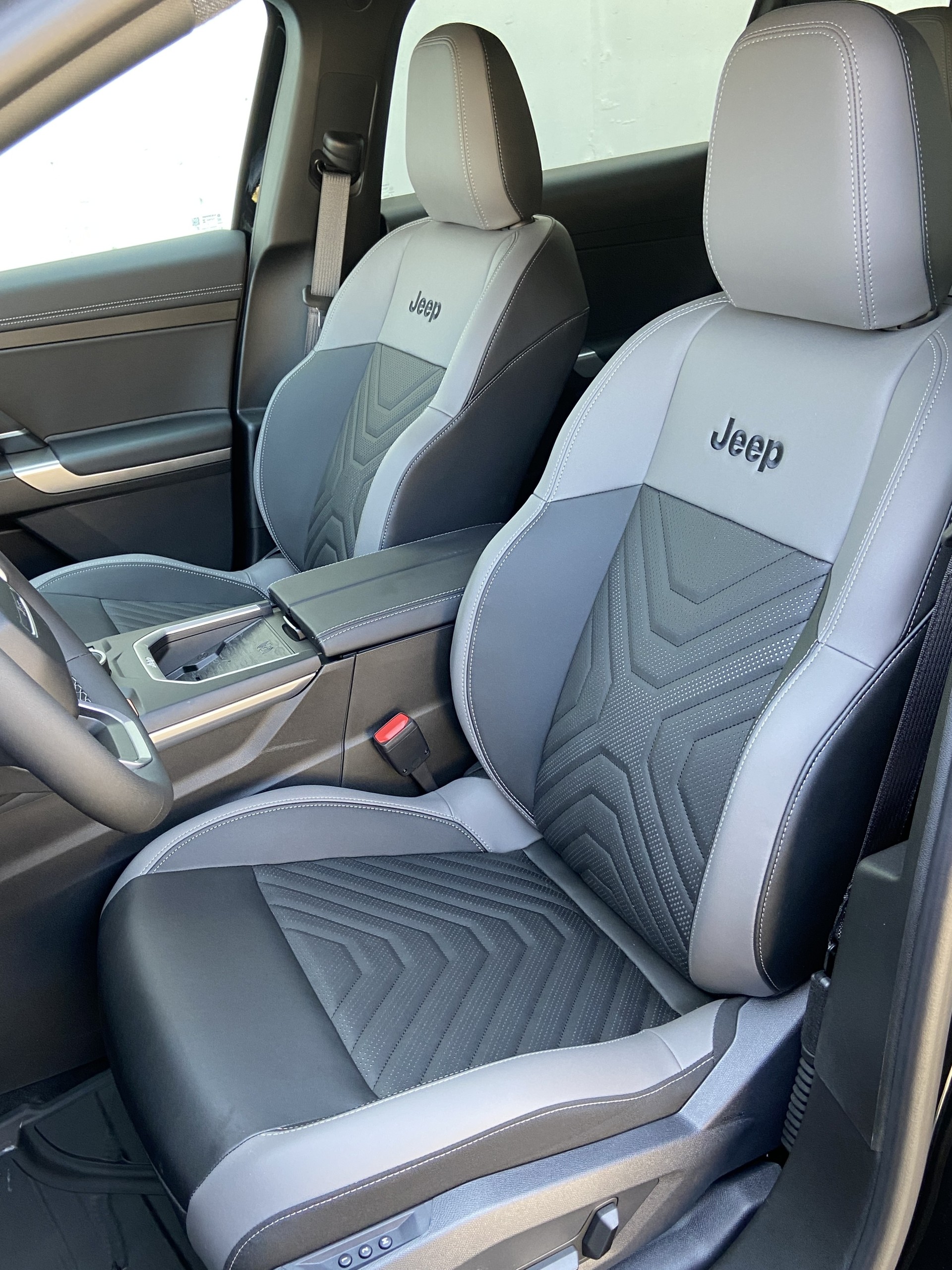 JEEP Compass 1.6 T PHEV Summit Premium Sky-image-6