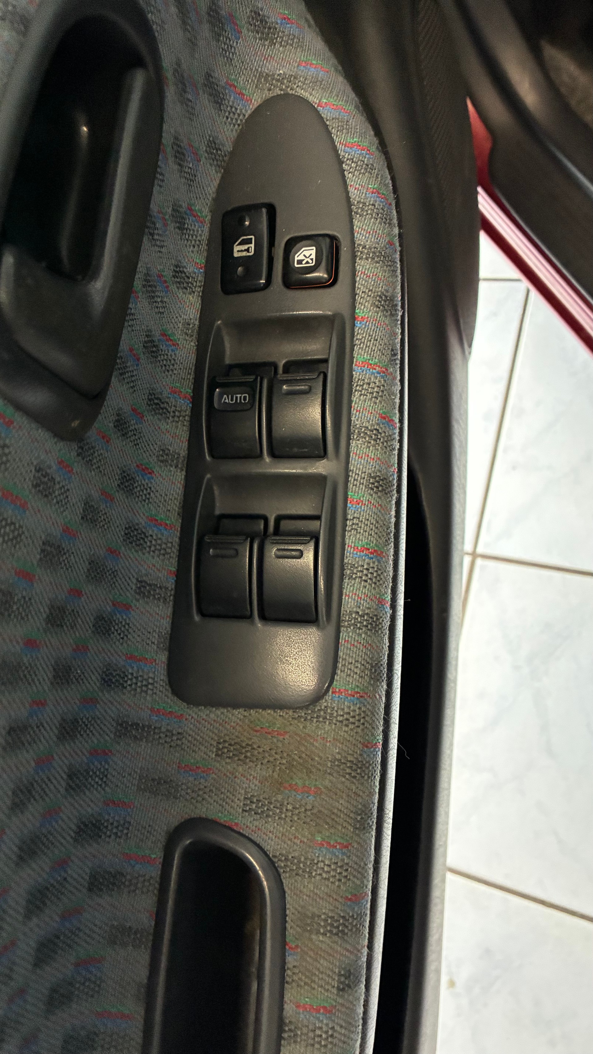TOYOTA 1.8 4WD XLi-image-5