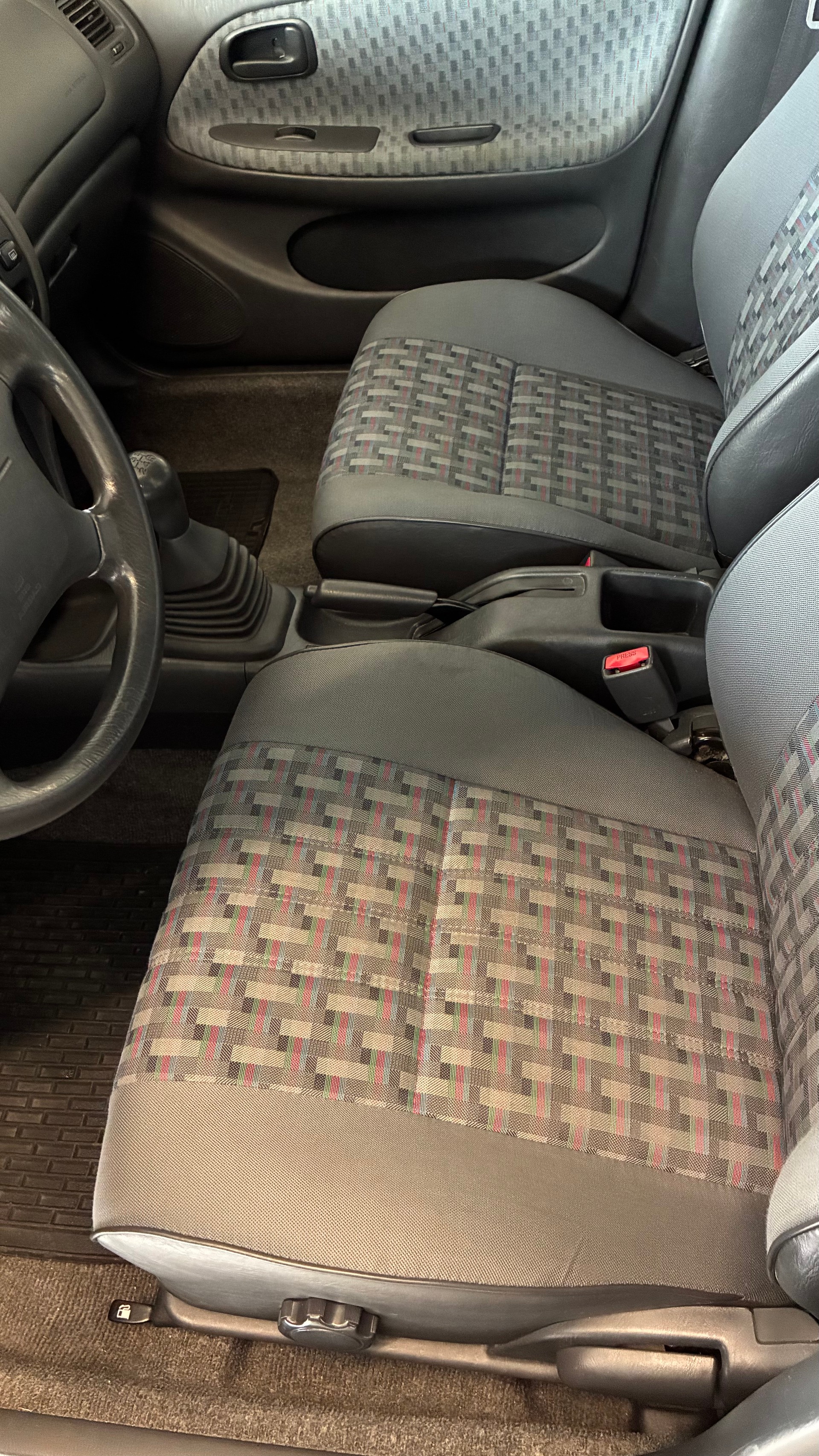 TOYOTA 1.8 4WD XLi-image-7