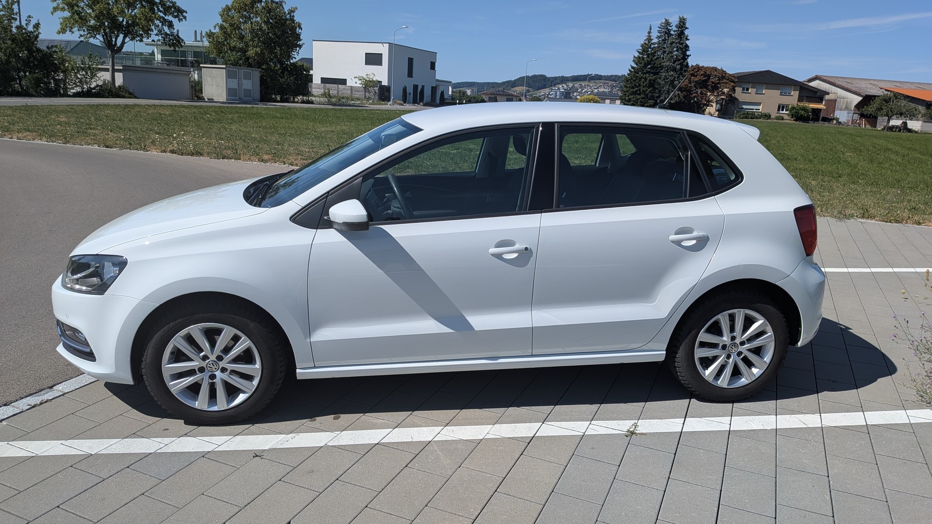 VW 1.2 TSI 90 BlueMT Comfortline-image-1