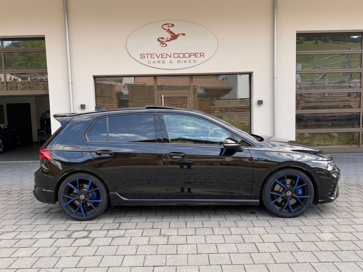 VW Golf 2.0 TSI R DSG 4Motion R 20 Years APT 400PS Akrapovic-image-0