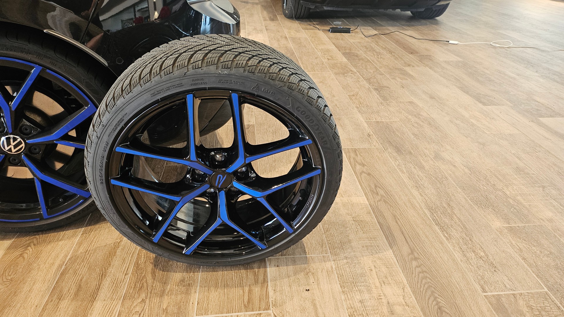 VW Golf 2.0 TSI R DSG 4Motion R 20 Years ABT Tuning 400PS Akrapovic-image-30