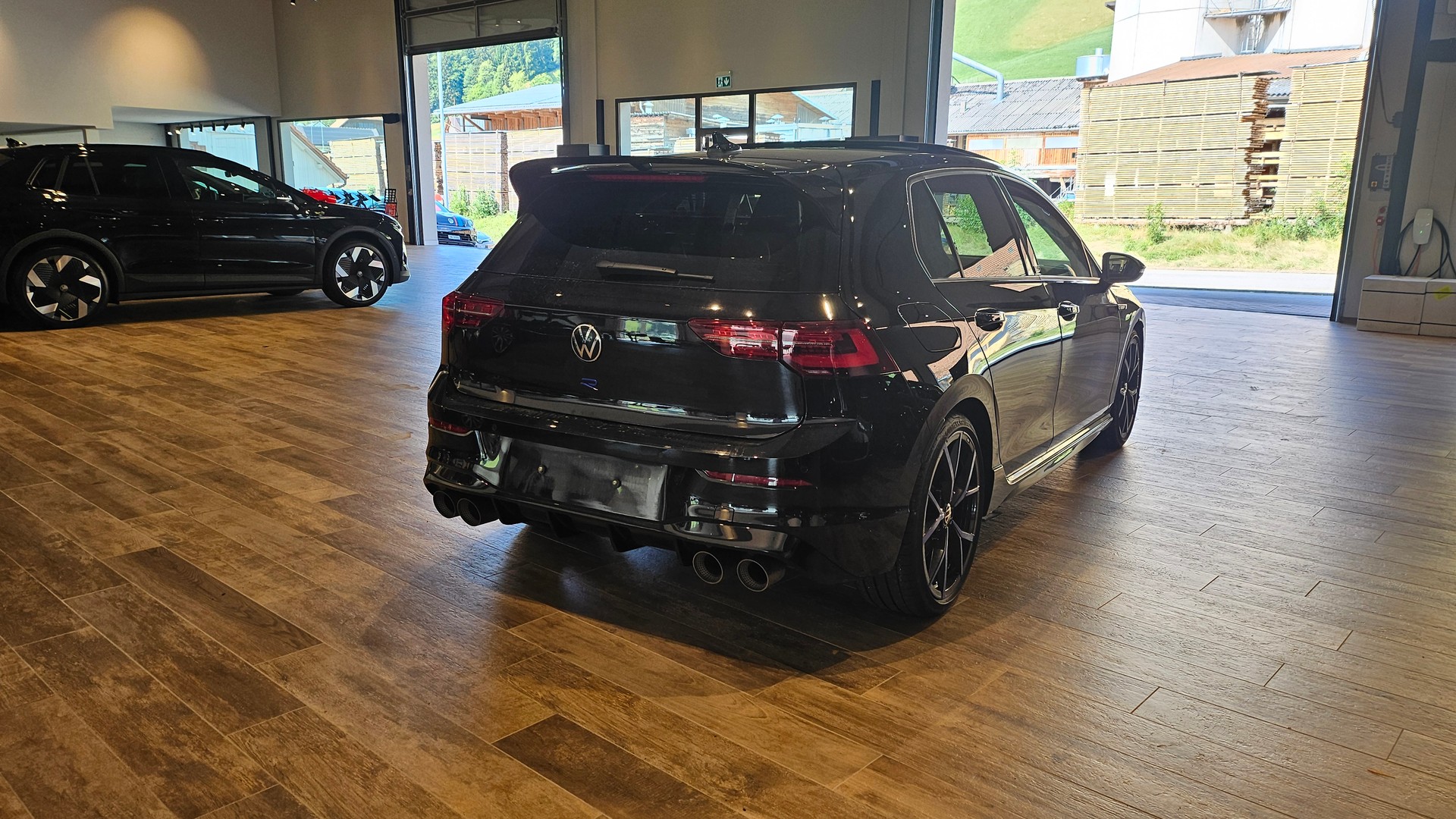 VW Golf 2.0 TSI R DSG 4Motion R 20 Years ABT Tuning 400PS Akrapovic-image-8
