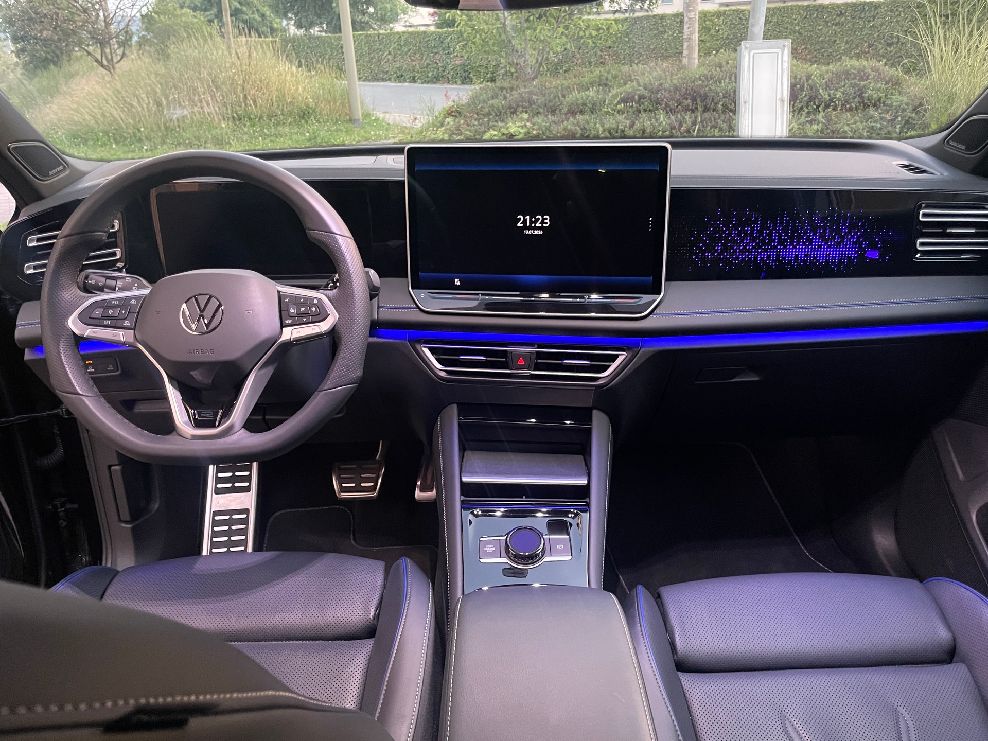 VW 2.0 TDI SCR R-Line DSG 4motion-image-5