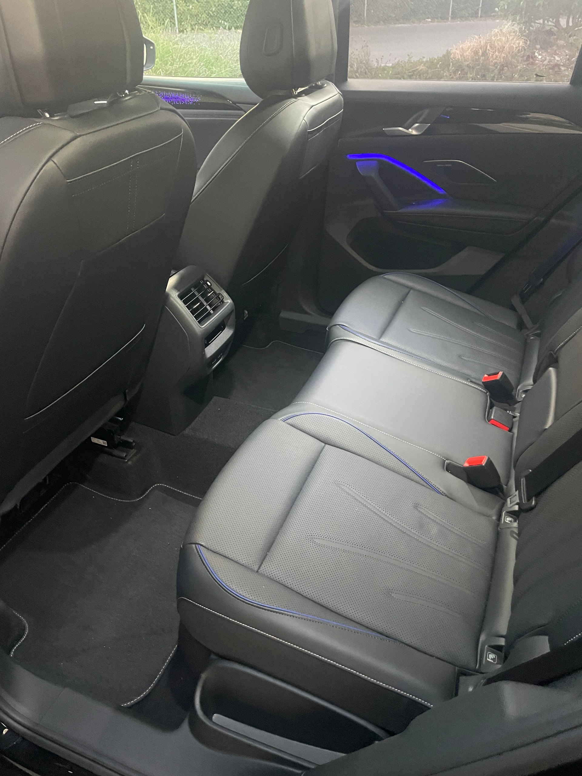 VW 2.0 TDI SCR R-Line DSG 4motion-image-6