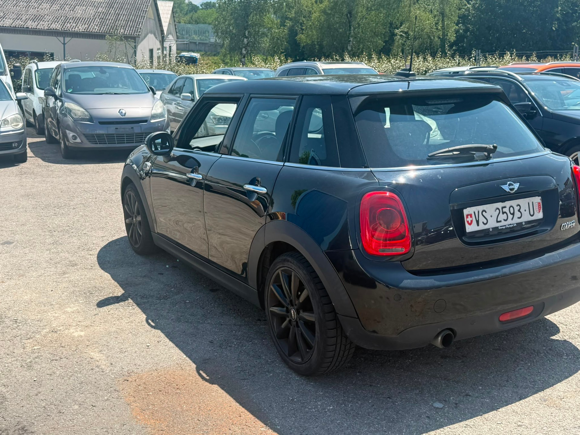 MINI Cooper Steptronic-image-6