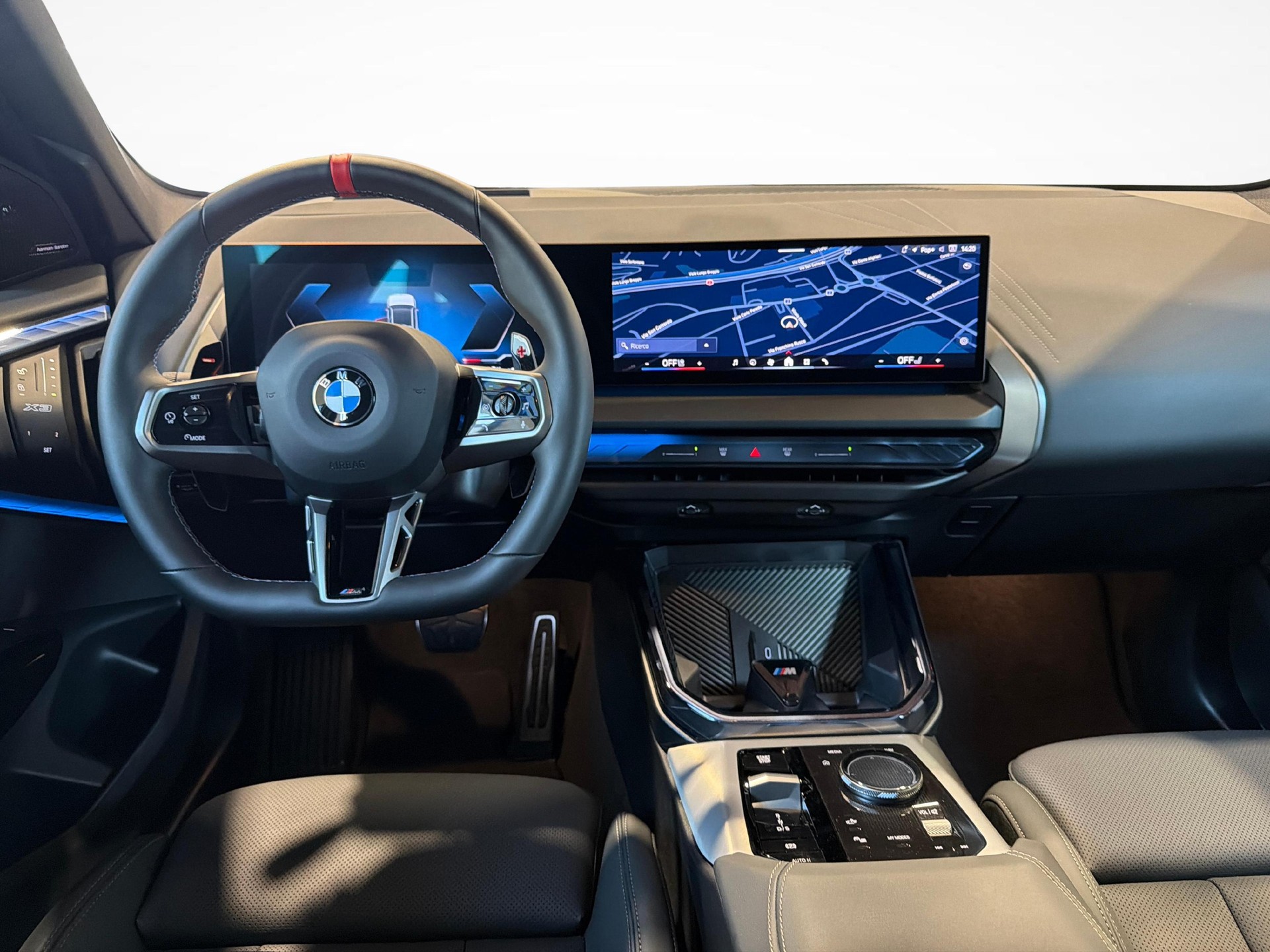 BMW X3 M50i-image-11