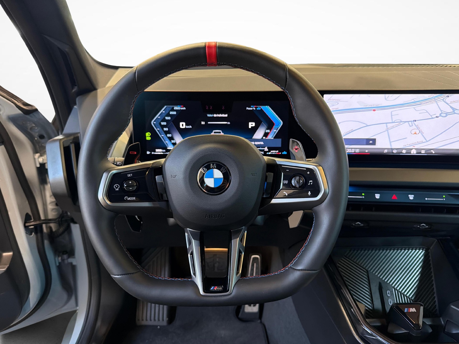BMW X3 M50i-image-12
