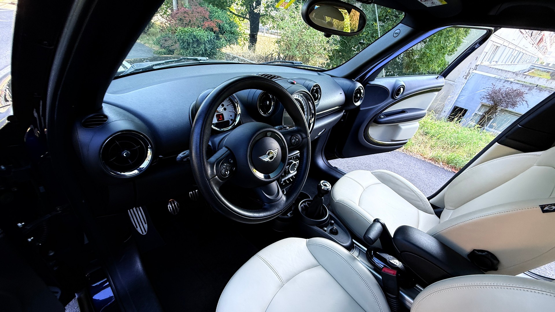 MINI Countryman Cooper SD ALL4 Snowhill-image-10